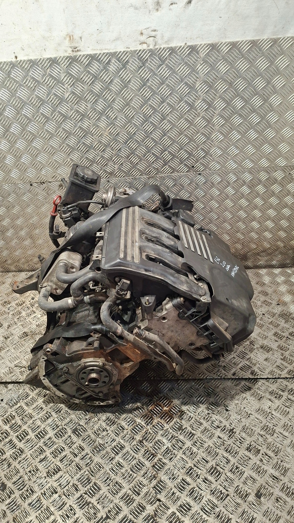 engine pillar Z UKLADEM PALIWOWYM BMW E46 2.0D M47D20 204D1
