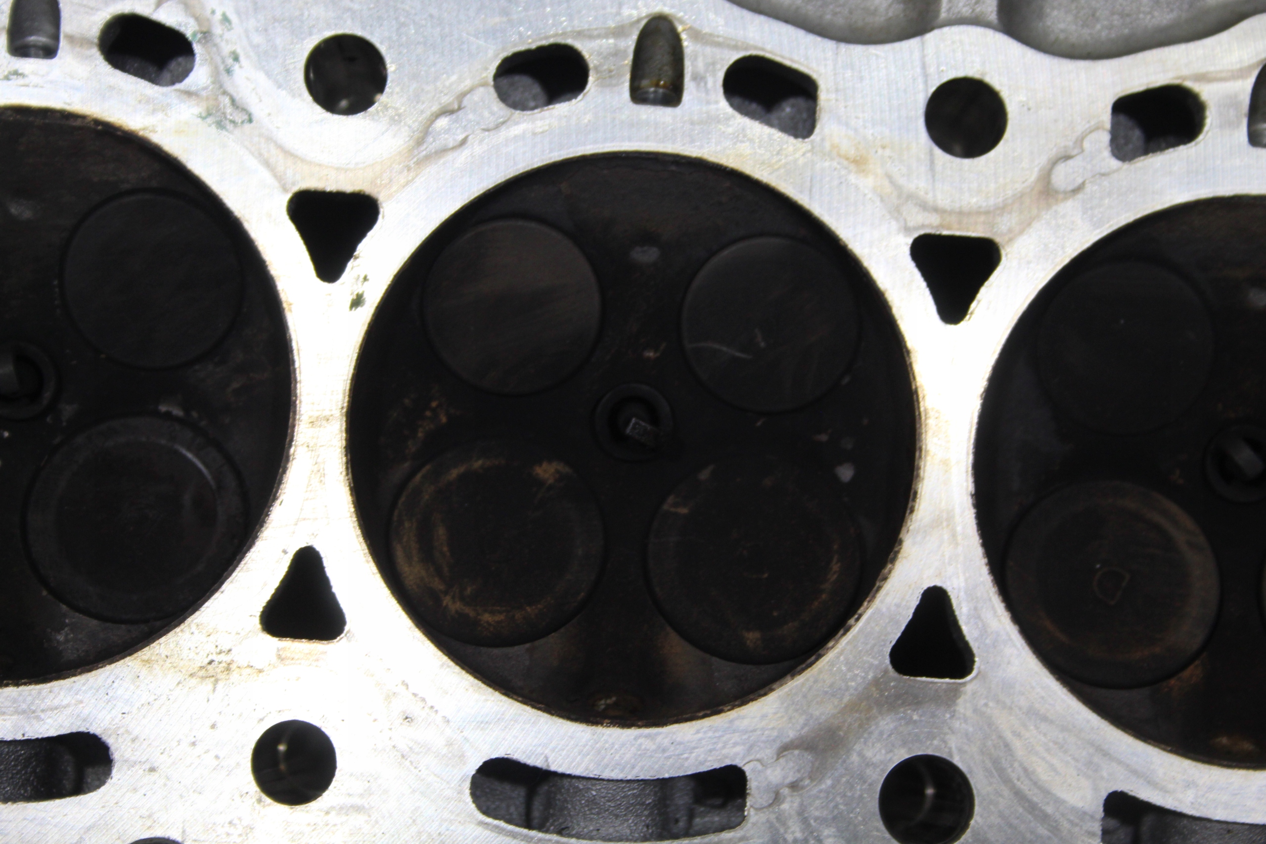 hlava ventily vačky HONDA CIVIC X 1,5 VTEC TURBO