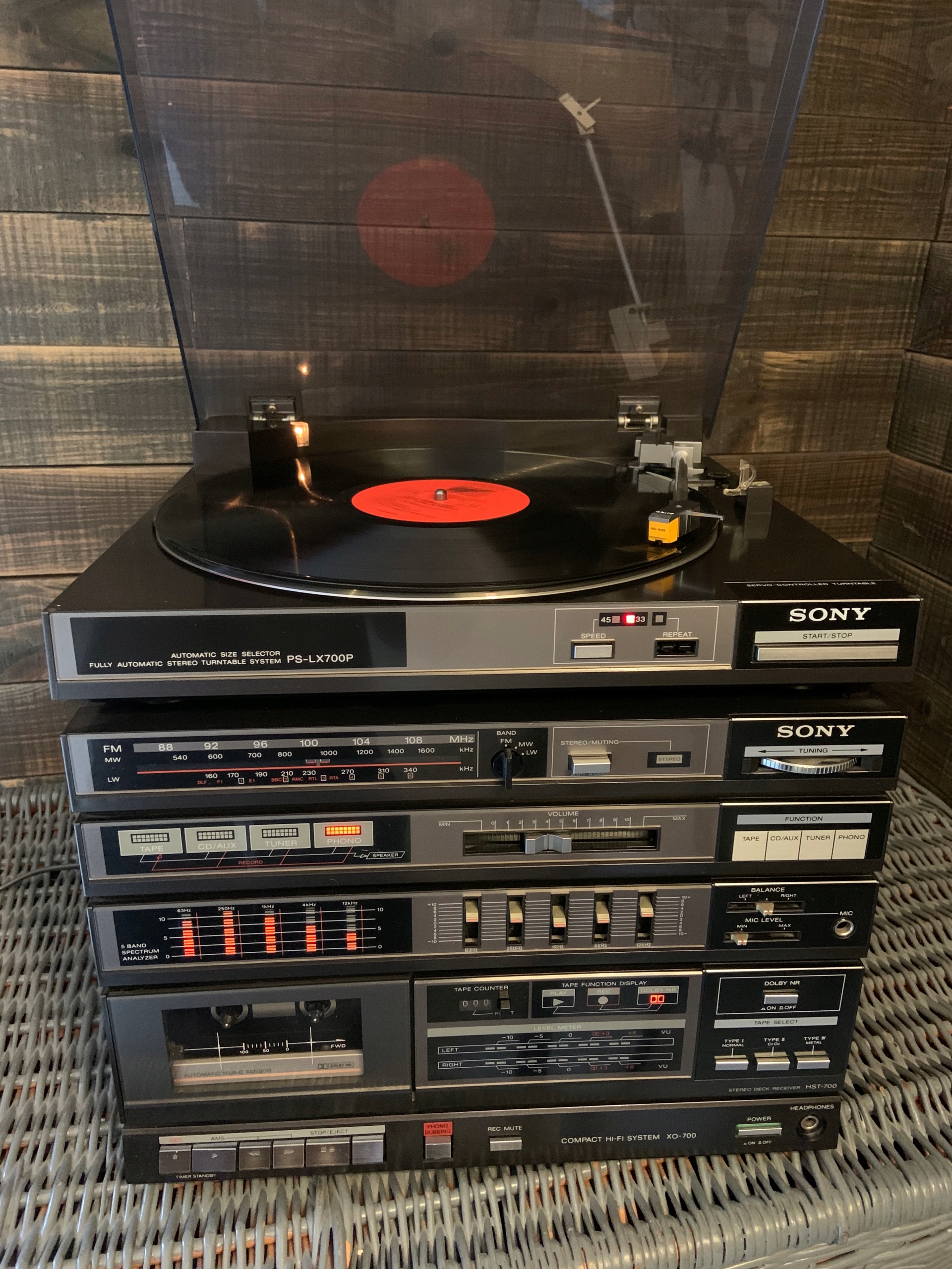 SONY Compact HiFi System XO-700W