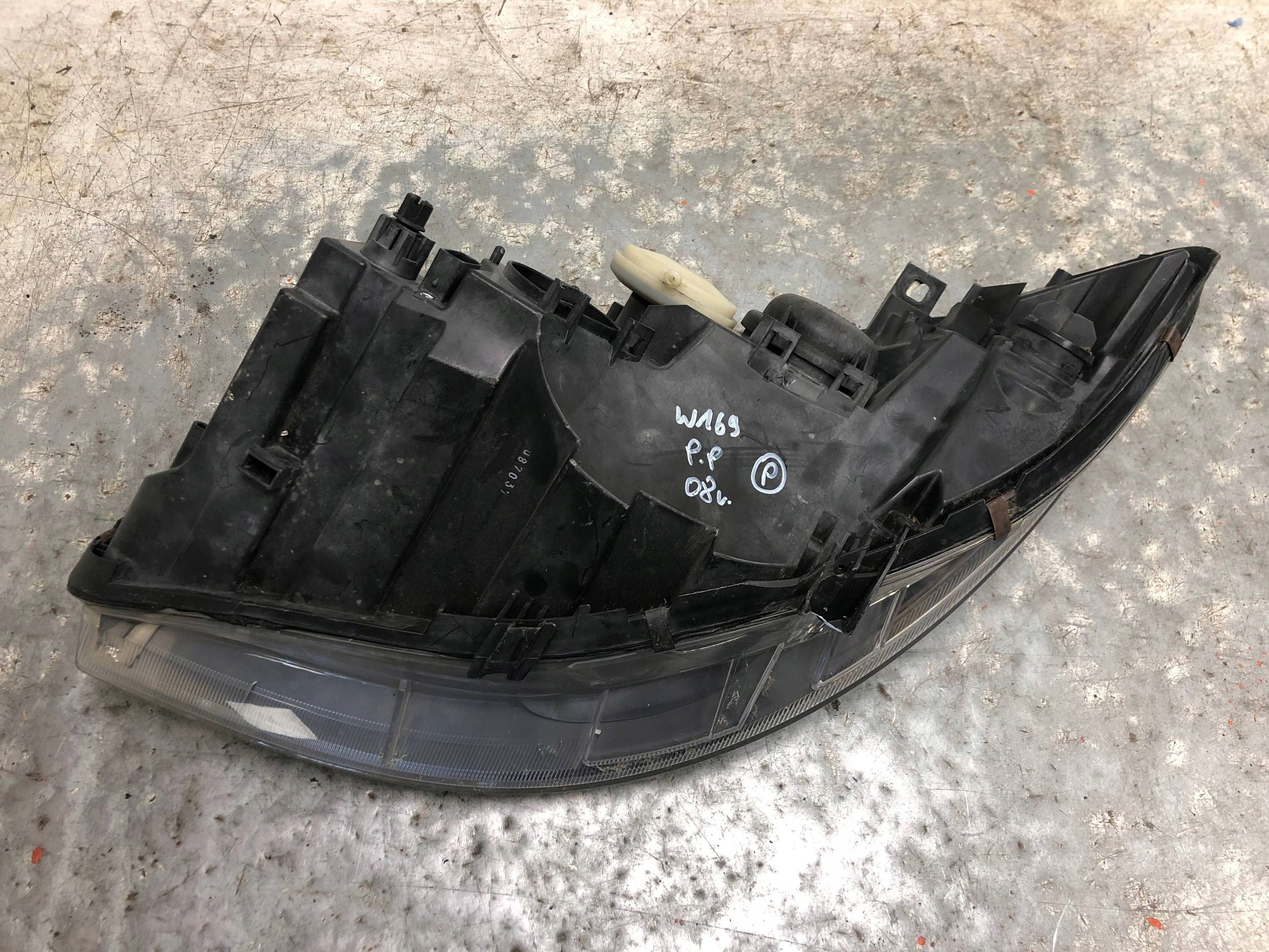 light right front MERCEDES W169 A1698200261