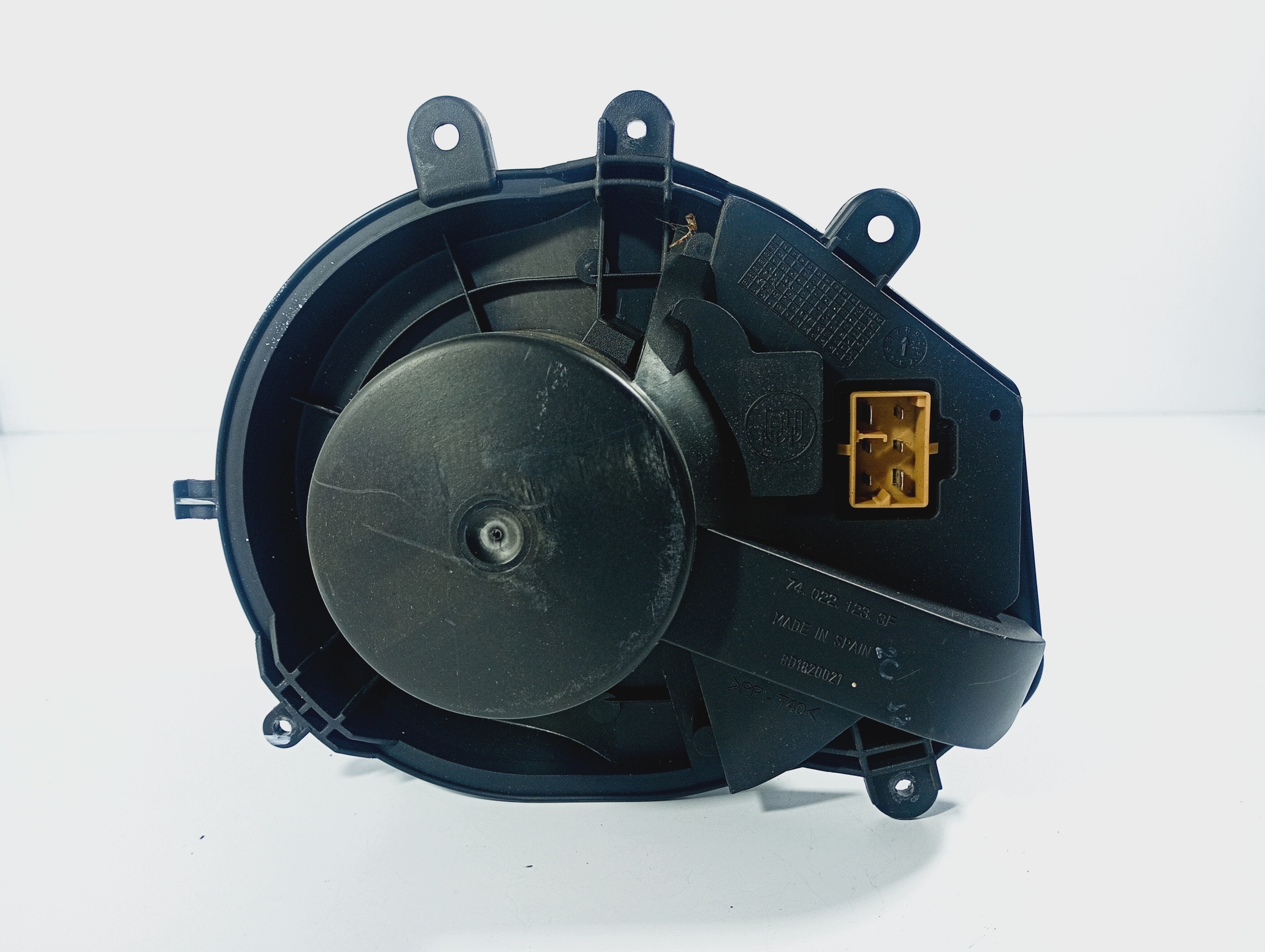 ventilátor kúrenie klími OE 8D1820021 VW PASSAT B5 FL 00-05