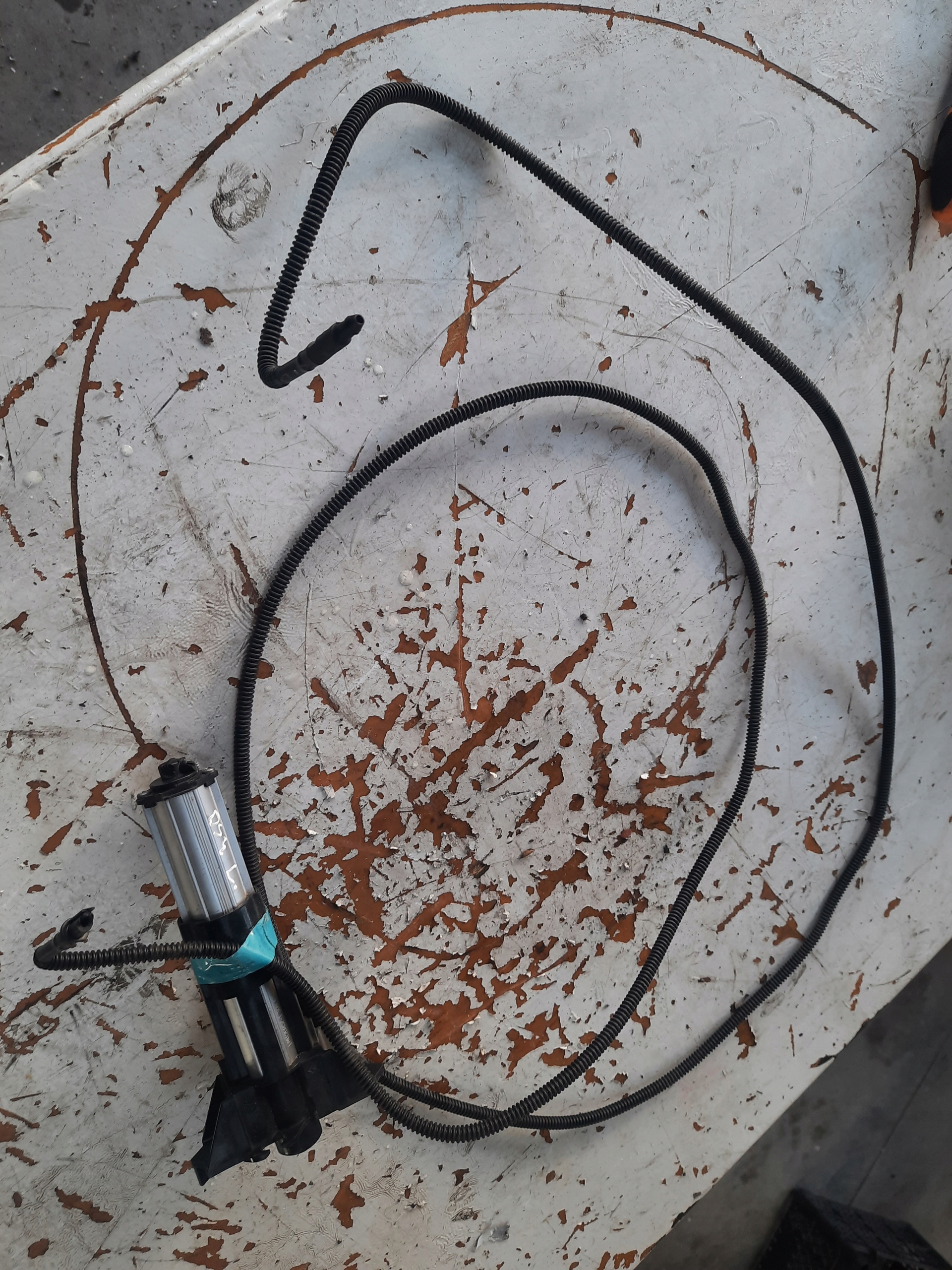 Ds4 Омивач сопла фари лівий оригінал