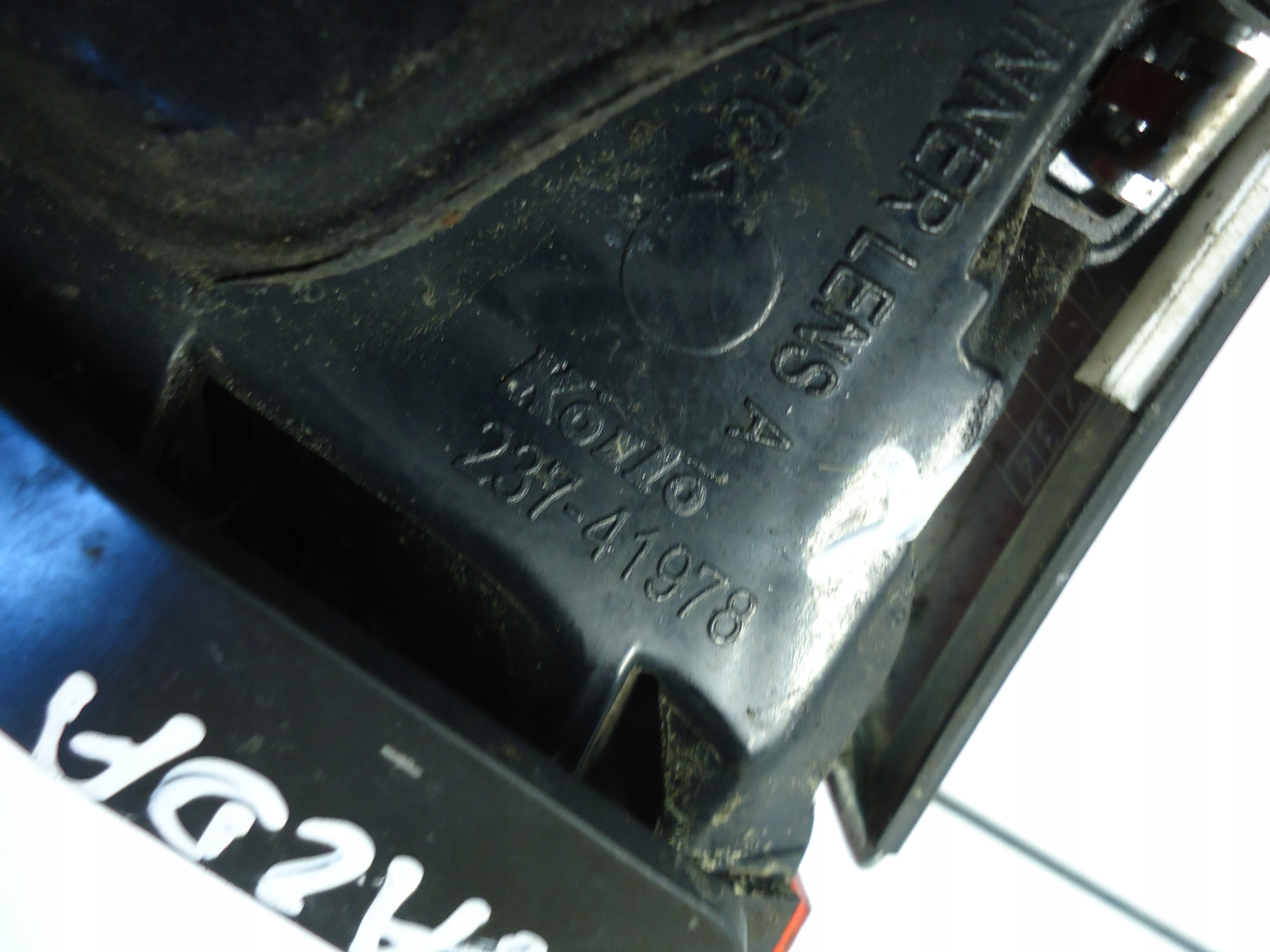 MAZDA 6 GJ SKYACTIV sedan light left rear part rear bonnet 237-41978