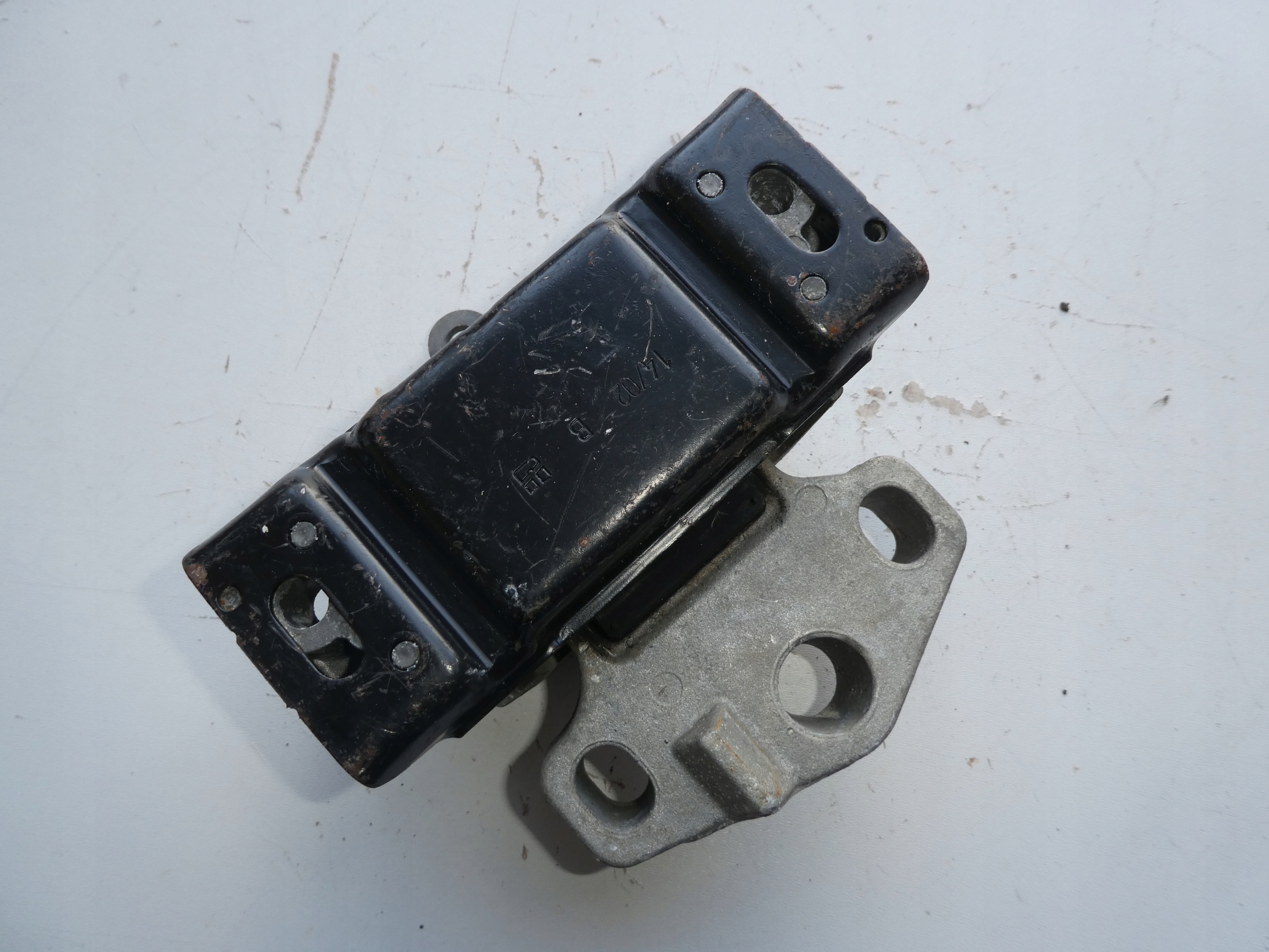 engine mount VW SHARAN and LIFT 7M3199555