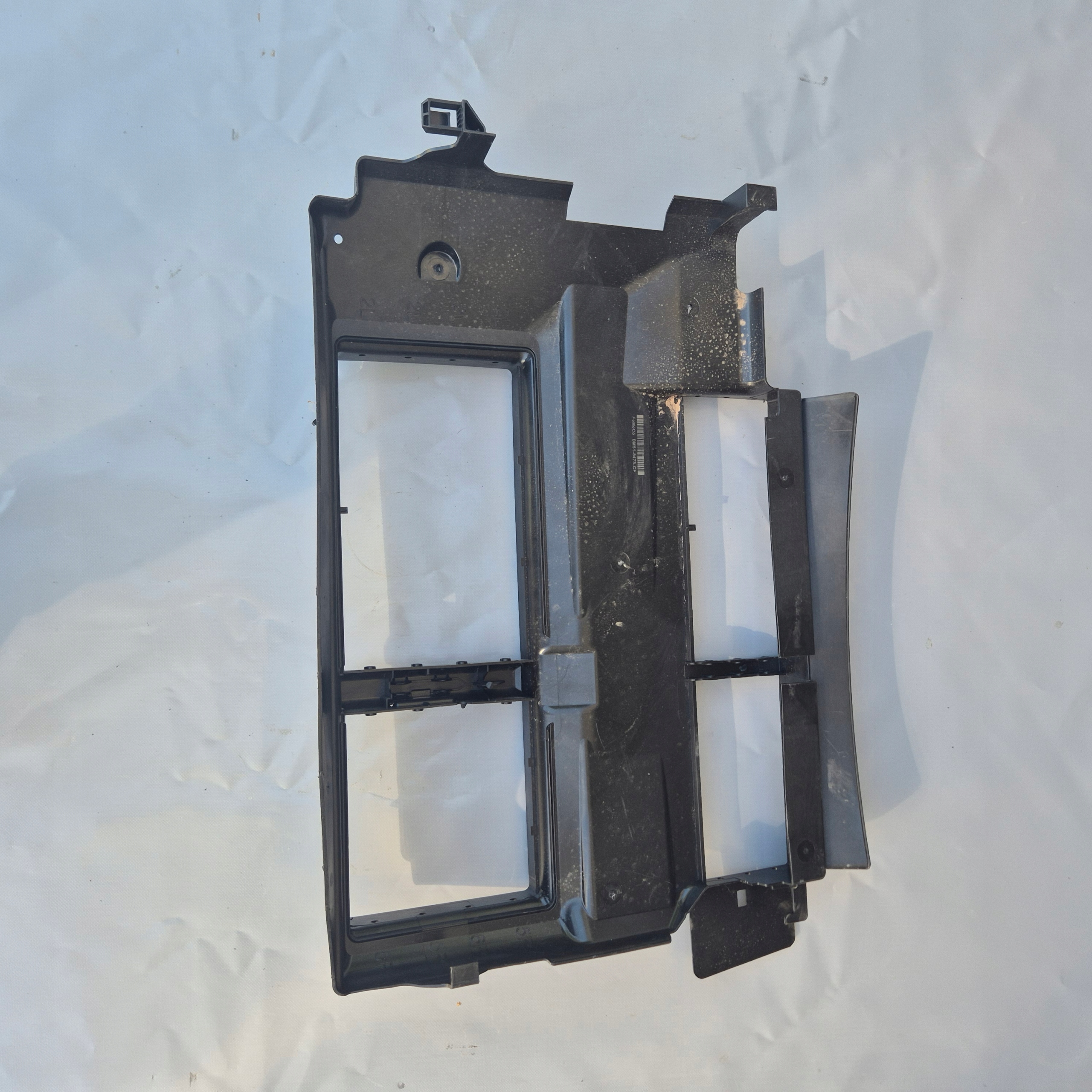 FORD Focus MK3 11- жалюзь воздуховод радиатора BM51-8473-CF