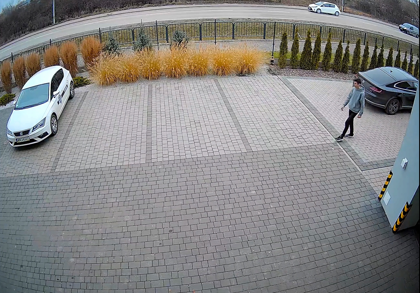 MONITORING BEZPRZEWODOWY WIFI IP 5MPX ZESTAW 4 KAMERY ZEWNĘTRZNE APLIKACJA Szerokość produktu 260 cm