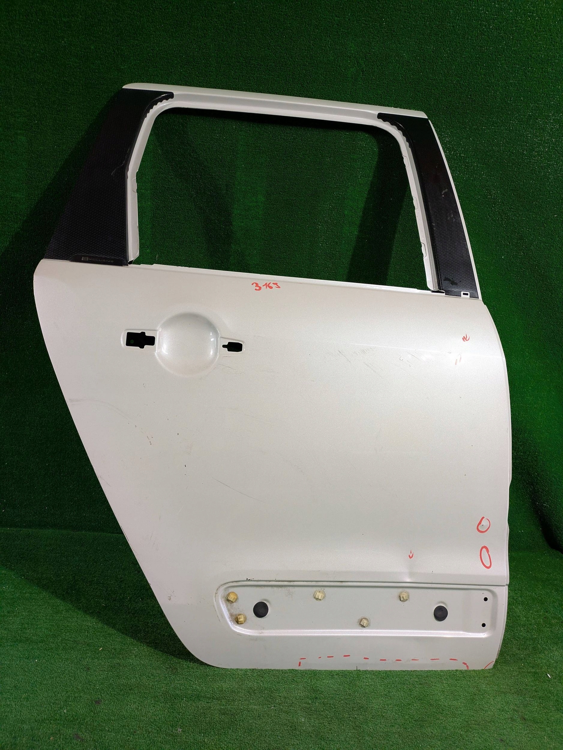 door rear. right right rear part CITROEN C3 PICASSO 09
