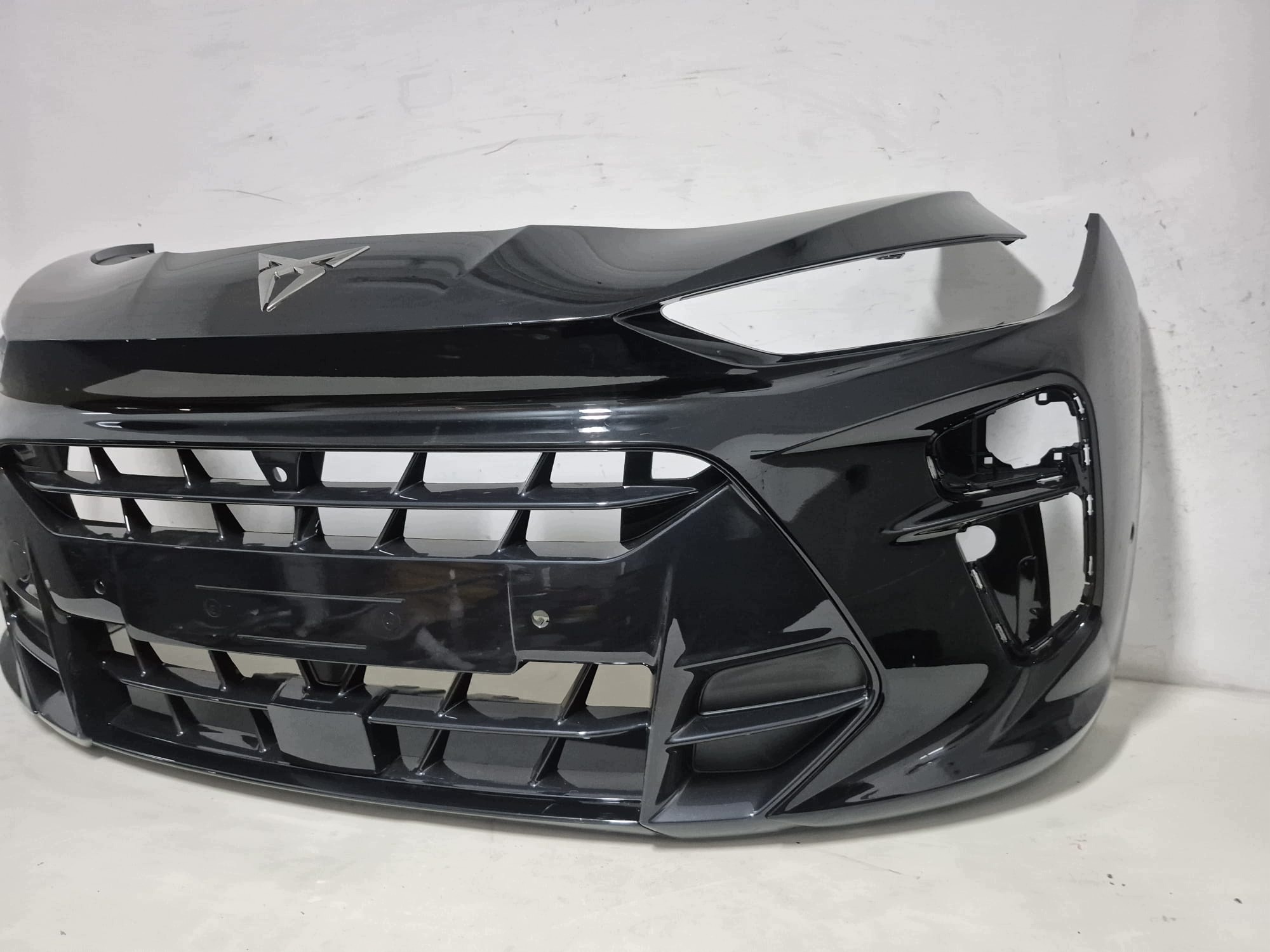 CUPRA TERRAMAR 24- nárazník předek přední 6xPDC KAMERA 578807437