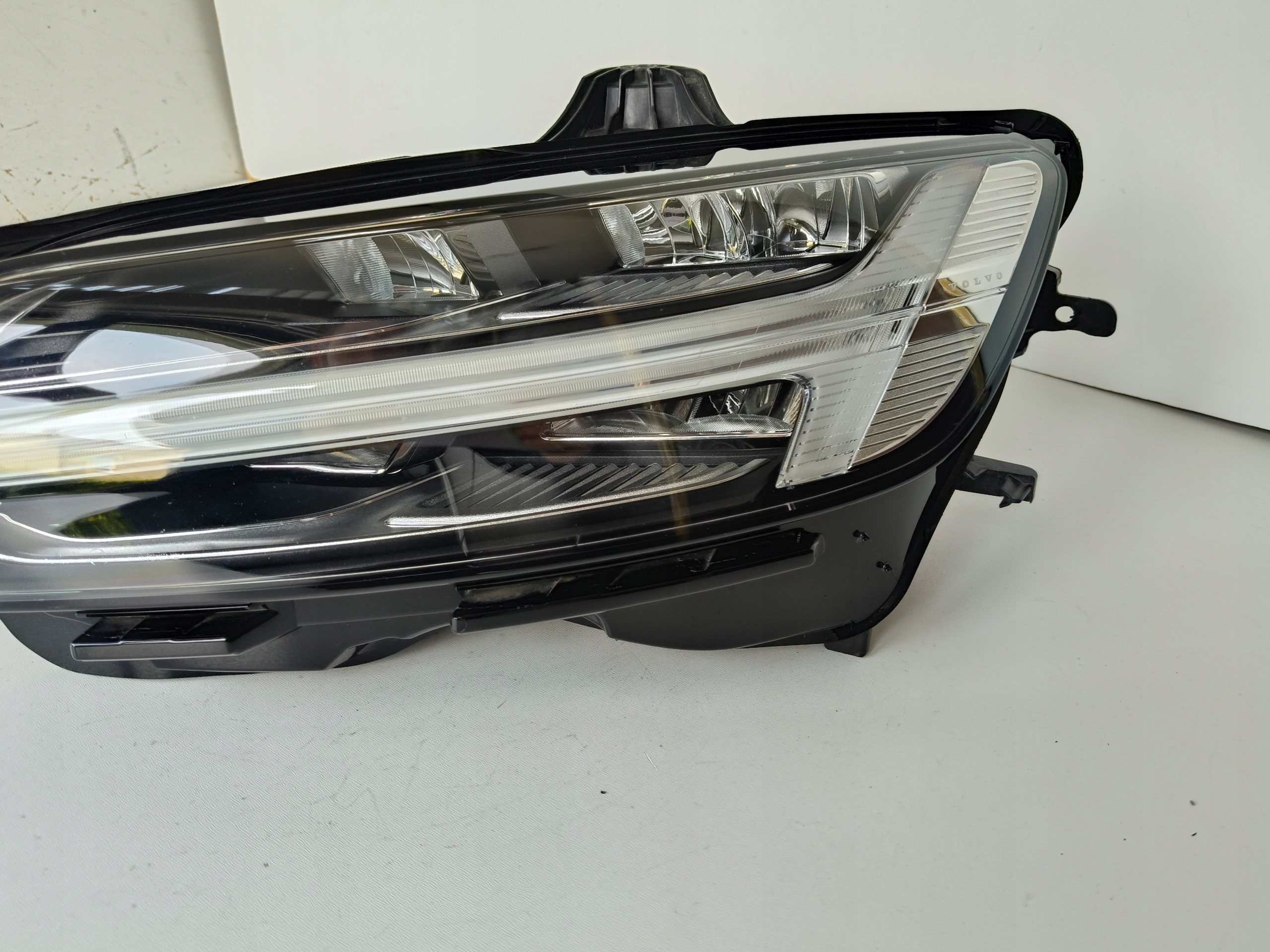 light left REFLEKTOR VOLVO V60 S60 III 18- FULL LED MID