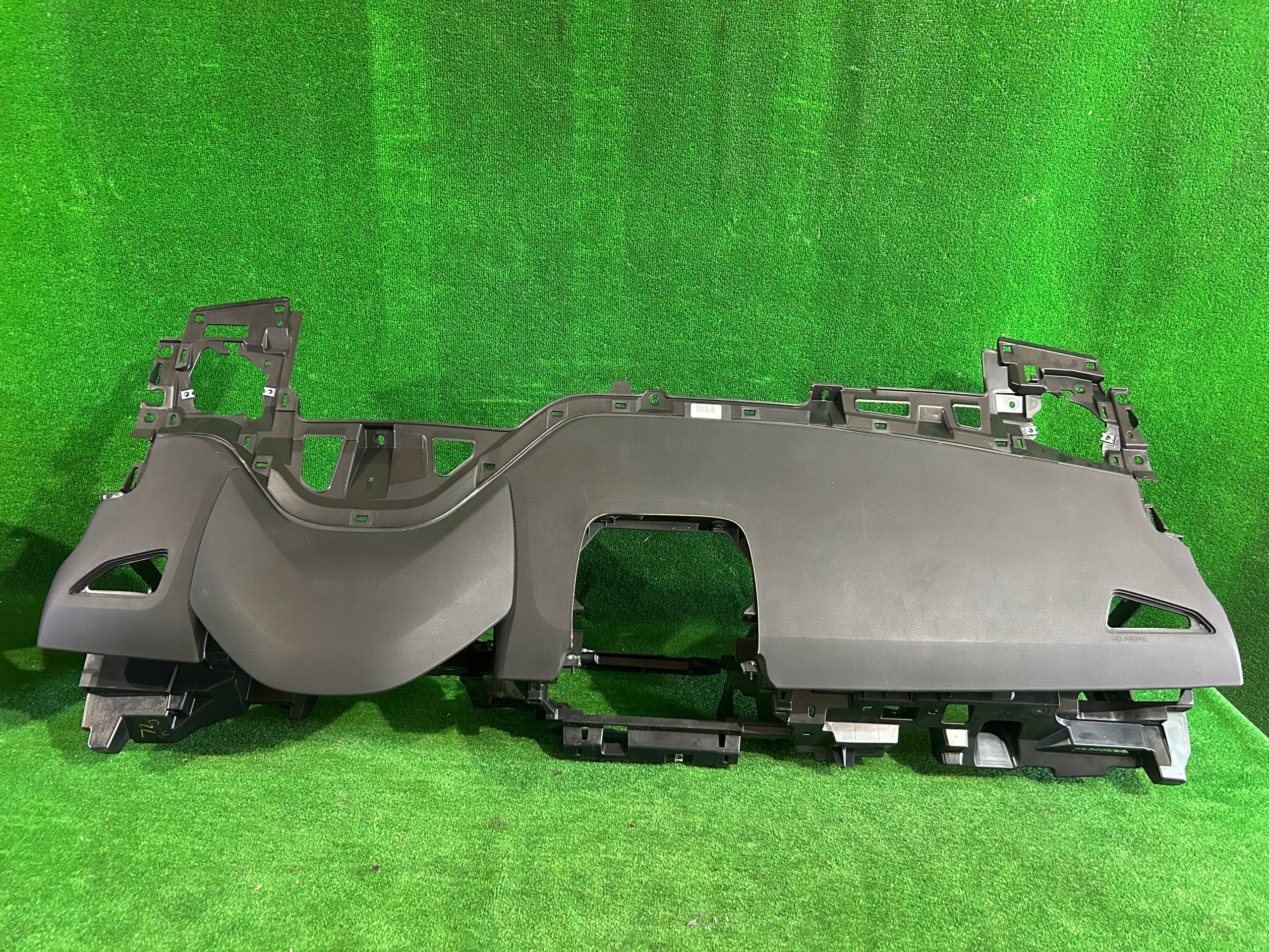 dashboard instrument panel cockpit TOYOTA COROLL E21
