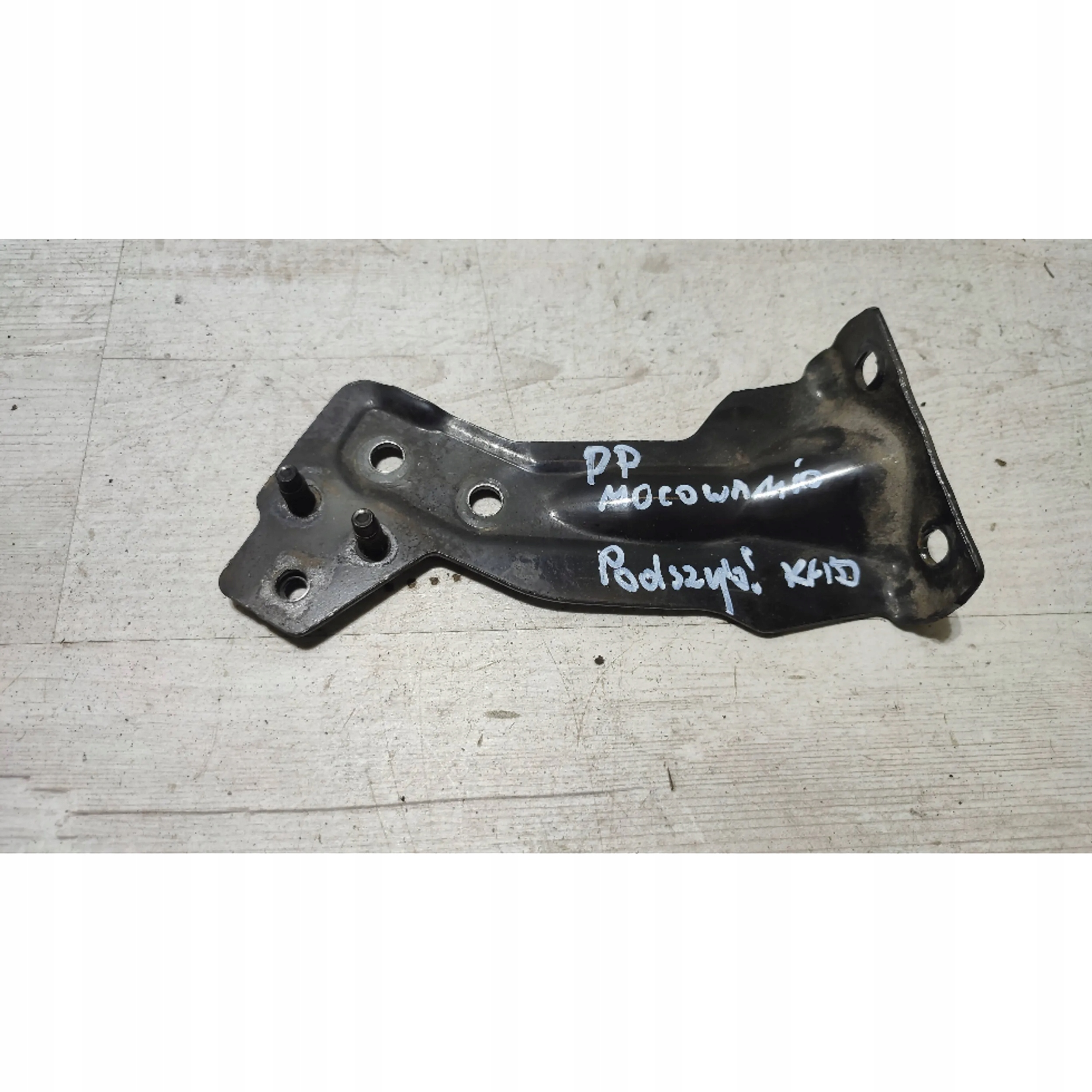 Renault Kadjar 17r 1.5dci Support plaque Sous vitre