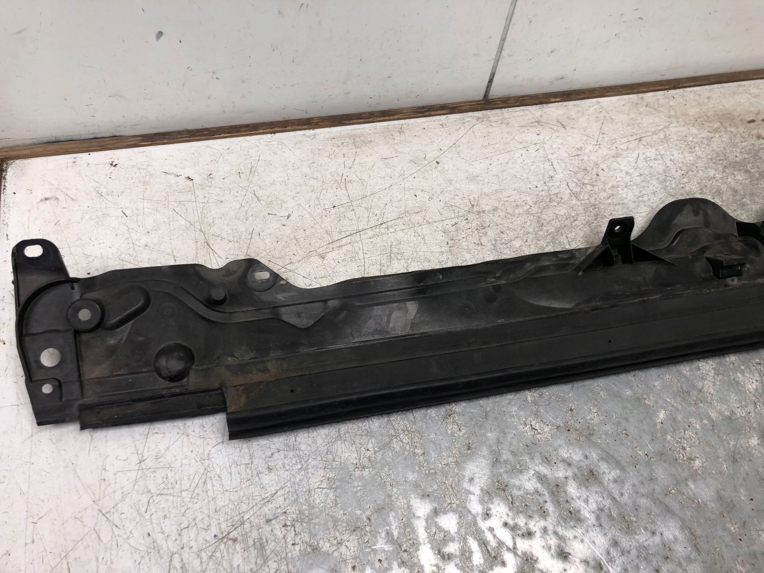 RENAULT TALISMAN MEGANE IV torpedo lower 668107256R
