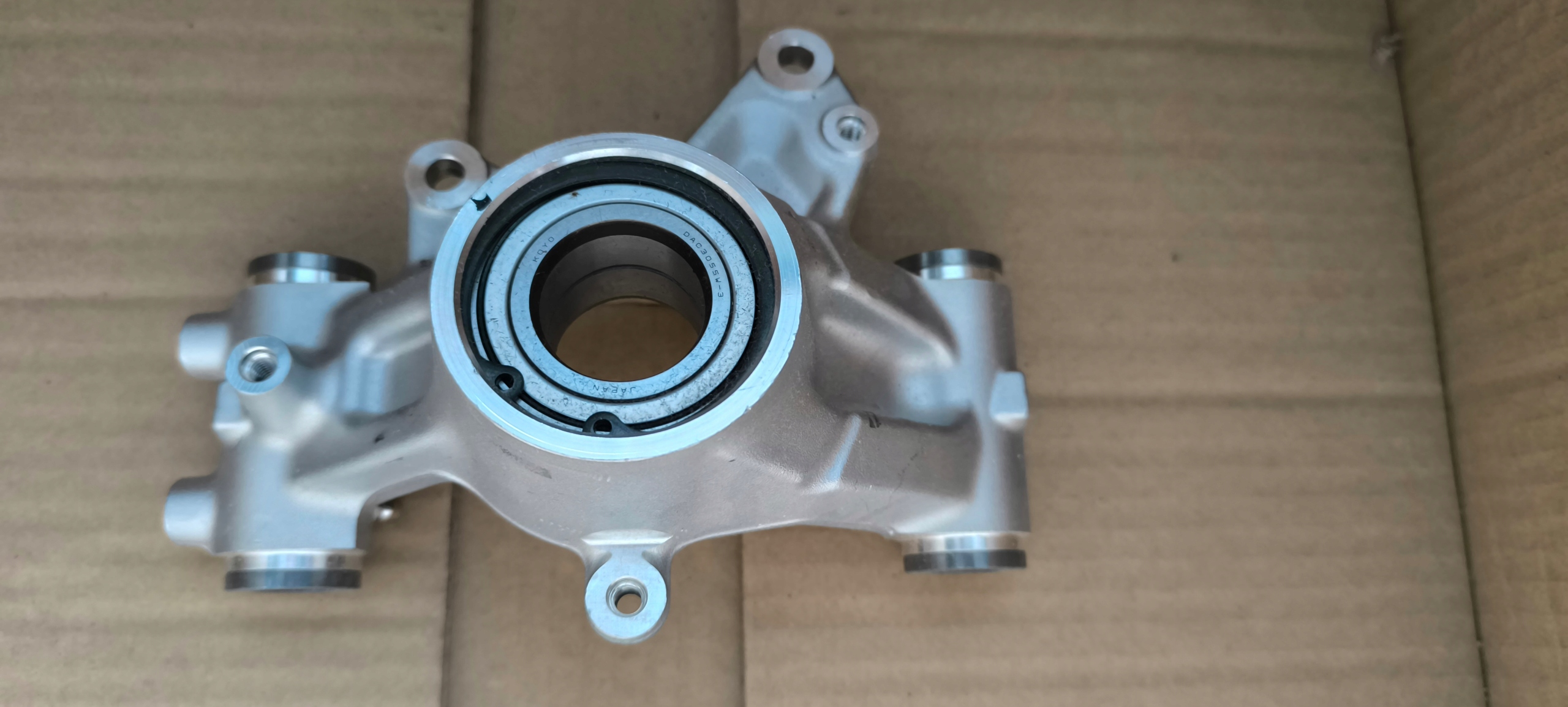 Pravá zadná výhybka Oem Yamaha Grizzly 550 700 Kodiak 700 2BG-F532F-01-00