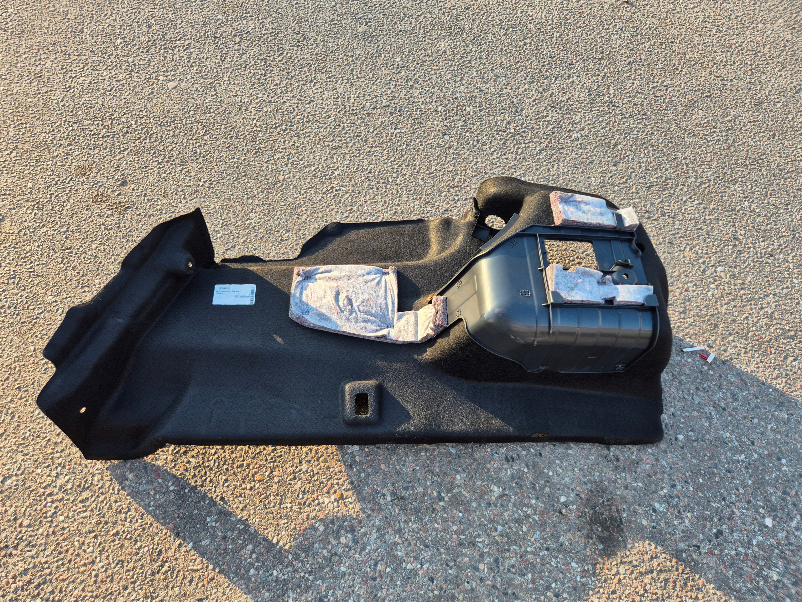 boot upholstery left 7276363 BMW F06 BDB!!