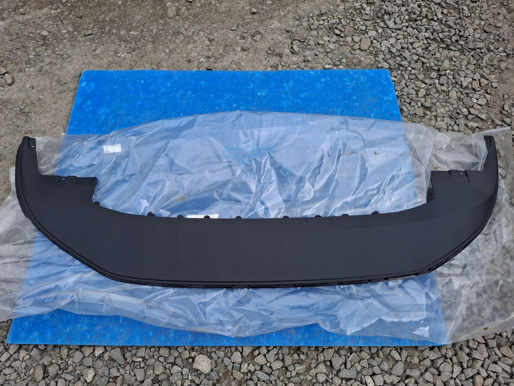 SPOILER Blende Abdeckung unter Frontstoßstange VW PASSAT B9 2023R->