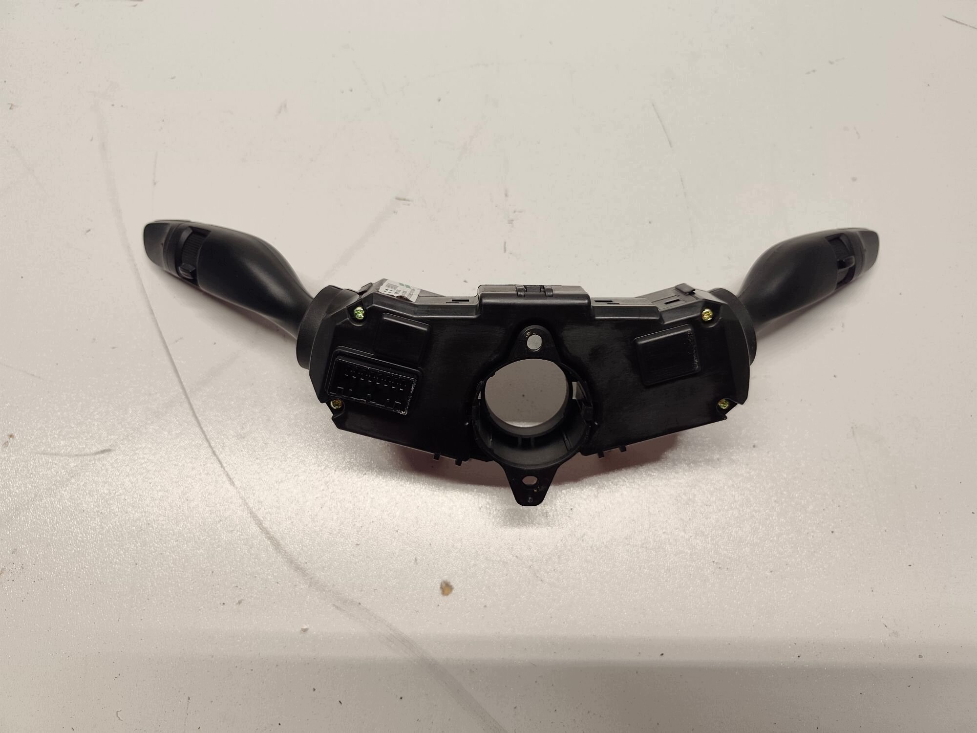 interruttore DEVIO LUCI TERGICRISTALLO TERGI DEVIO LUCI DEVIO HYUNDAI TUCSON II 15-18 93403-D3950
