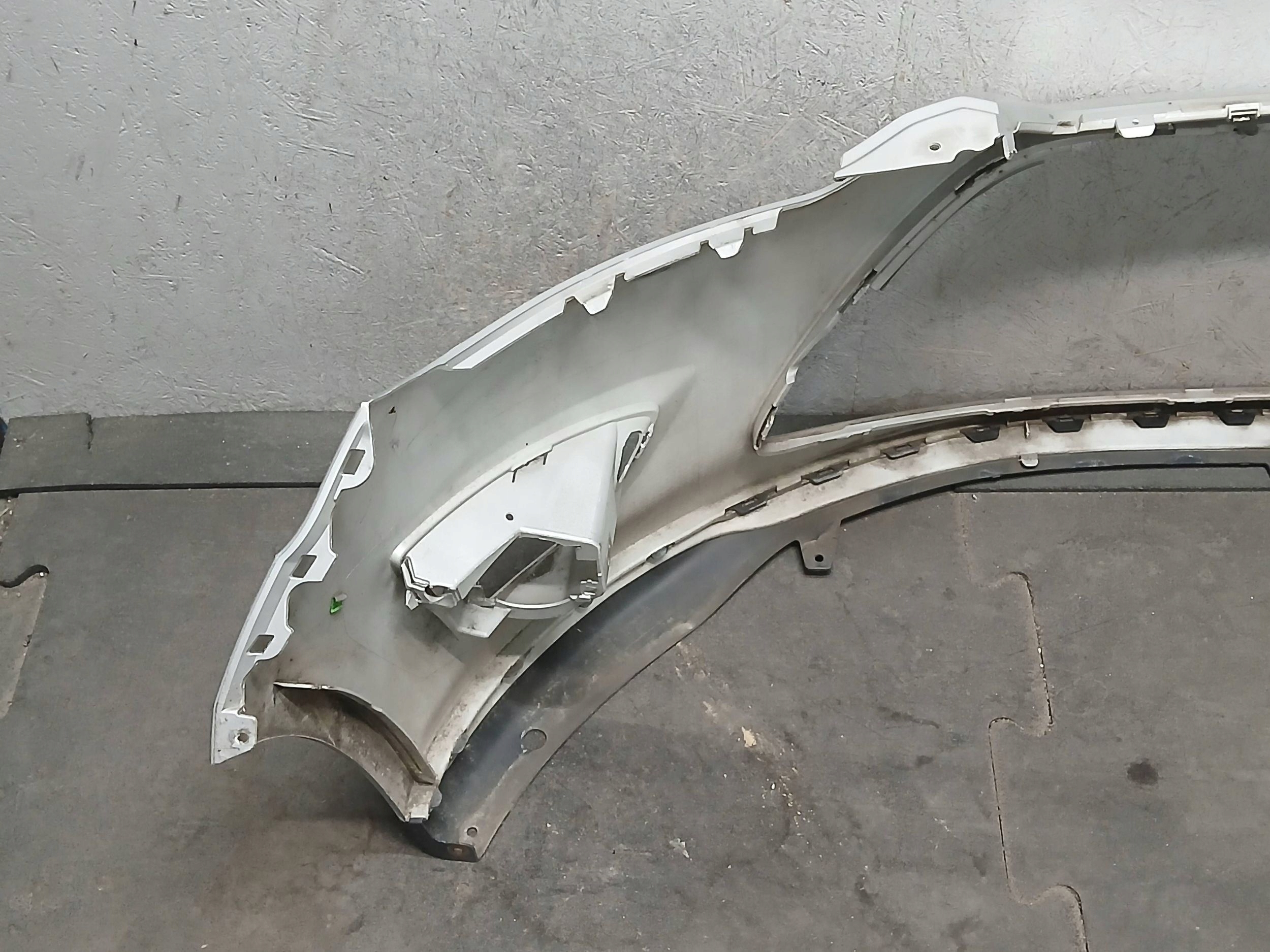nárazník predok FORD C MAX MK2 10