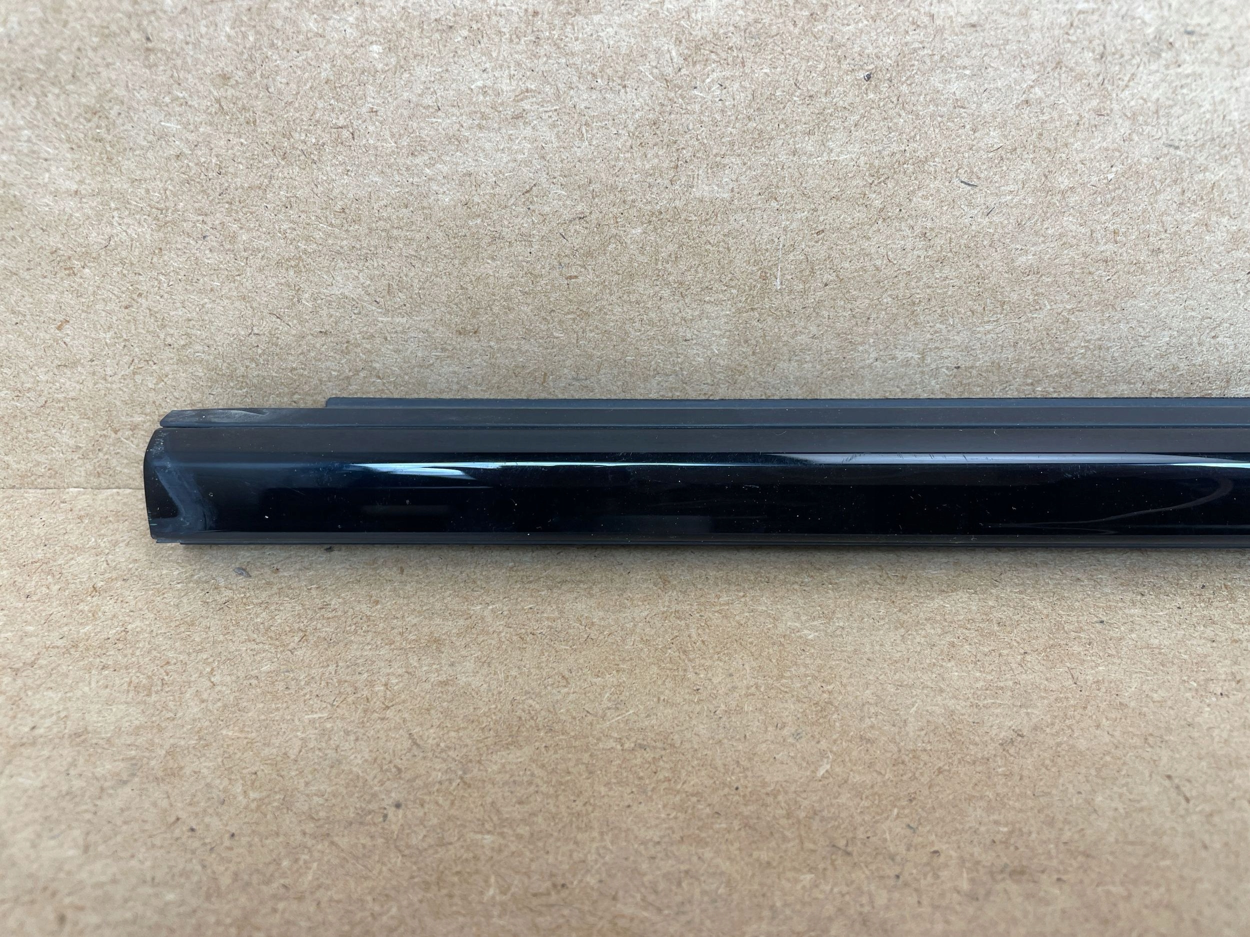 moulding dust door left left front OPEL INSIGNIA B 2017-2022 39186441
