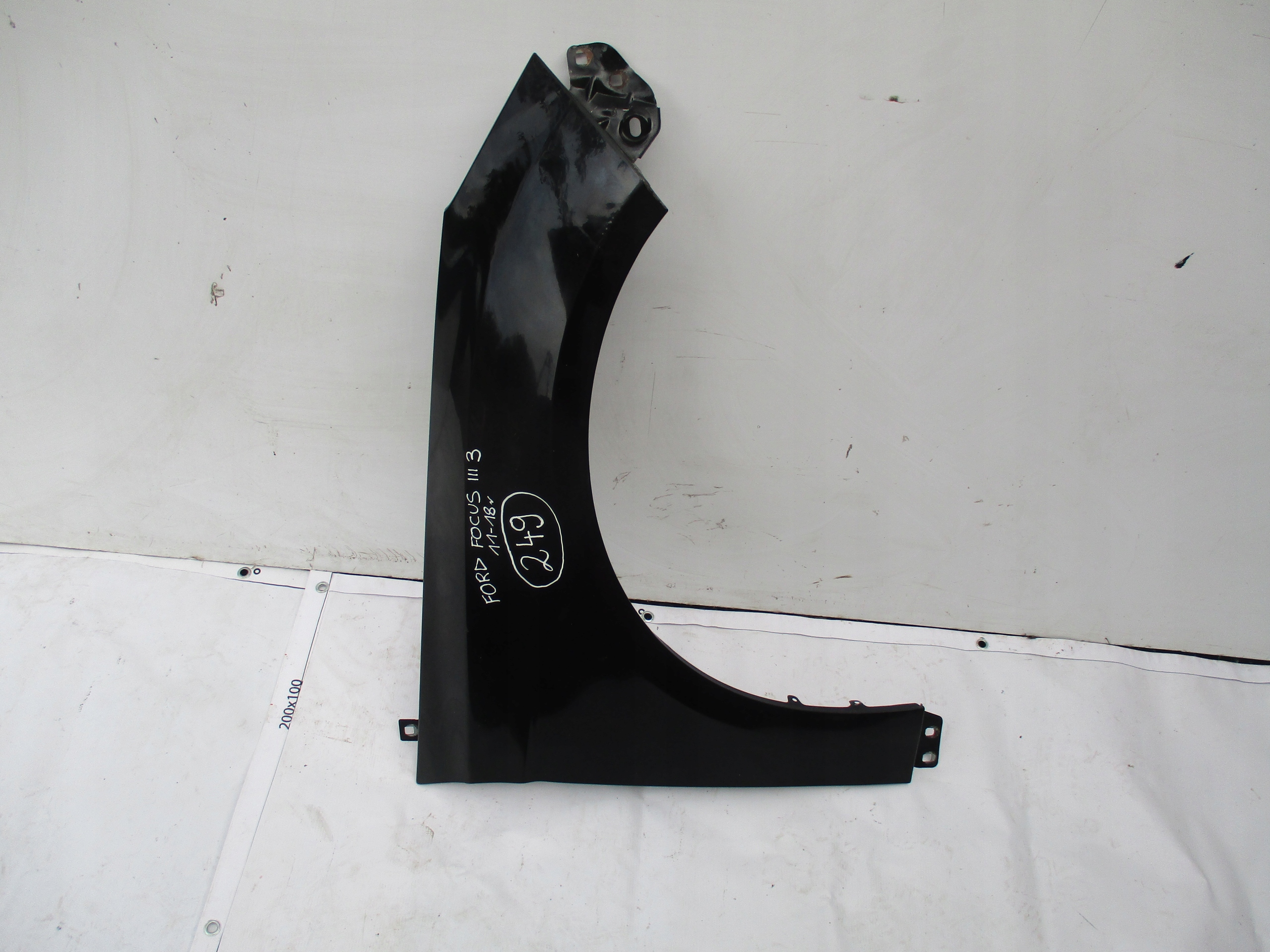 fender right front front Ford Focus 3 III 11-18r