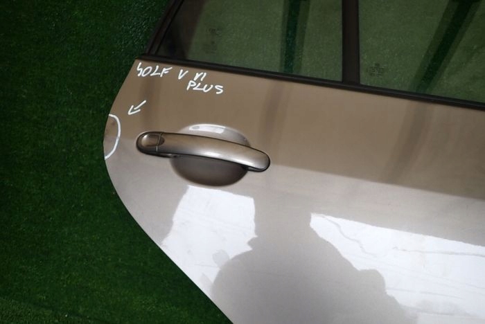 VW GOLF V VI PLUS Tür rechts hinten heck