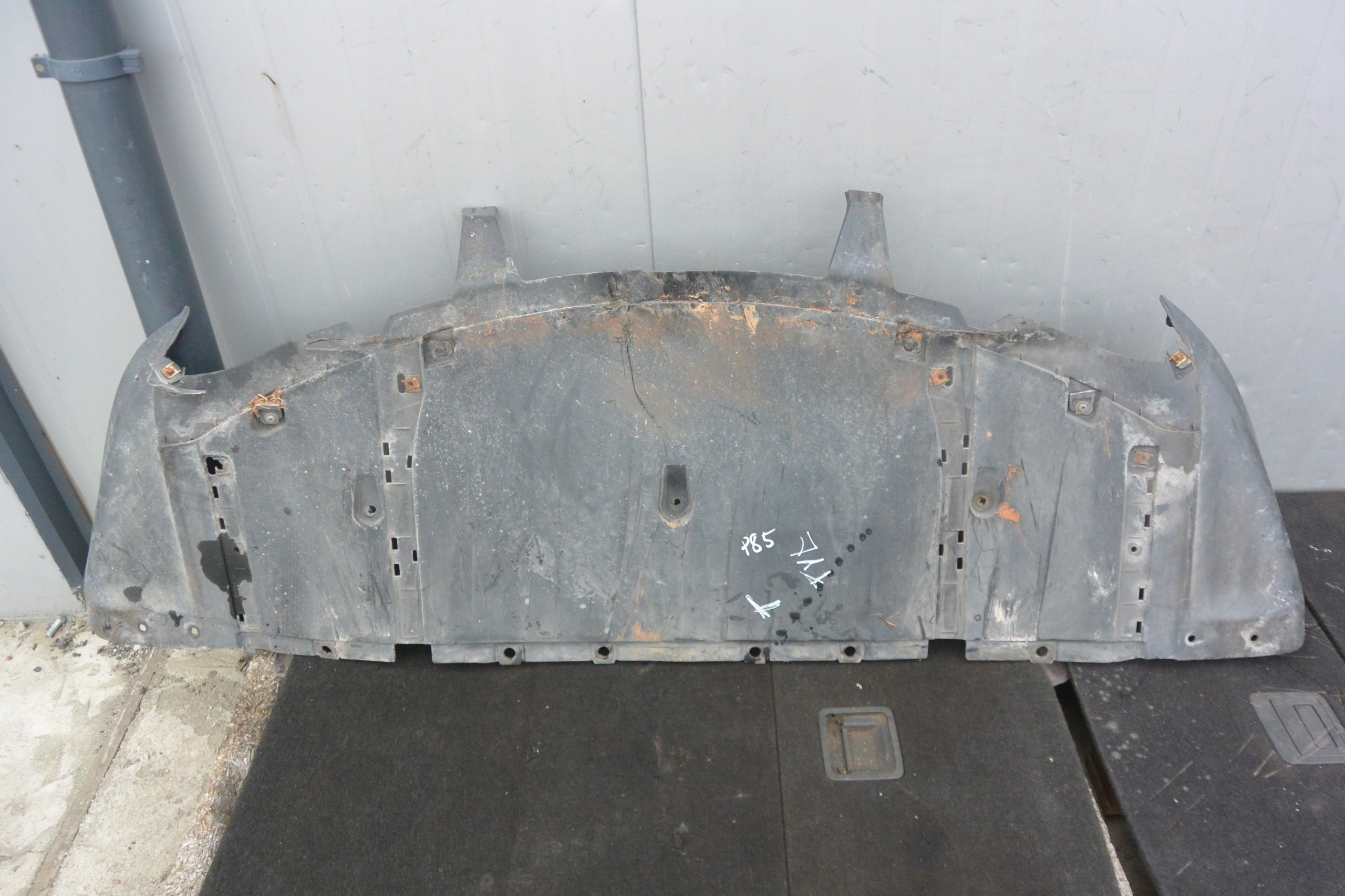 ABDECKUNG UNTER STOSSSTANGE HECK TESLA MODEL S 12-16