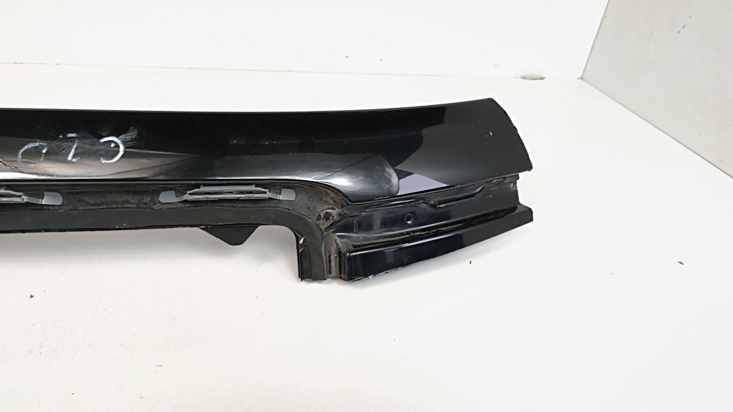 BMW 3 G20 G21 quarter pillar left front