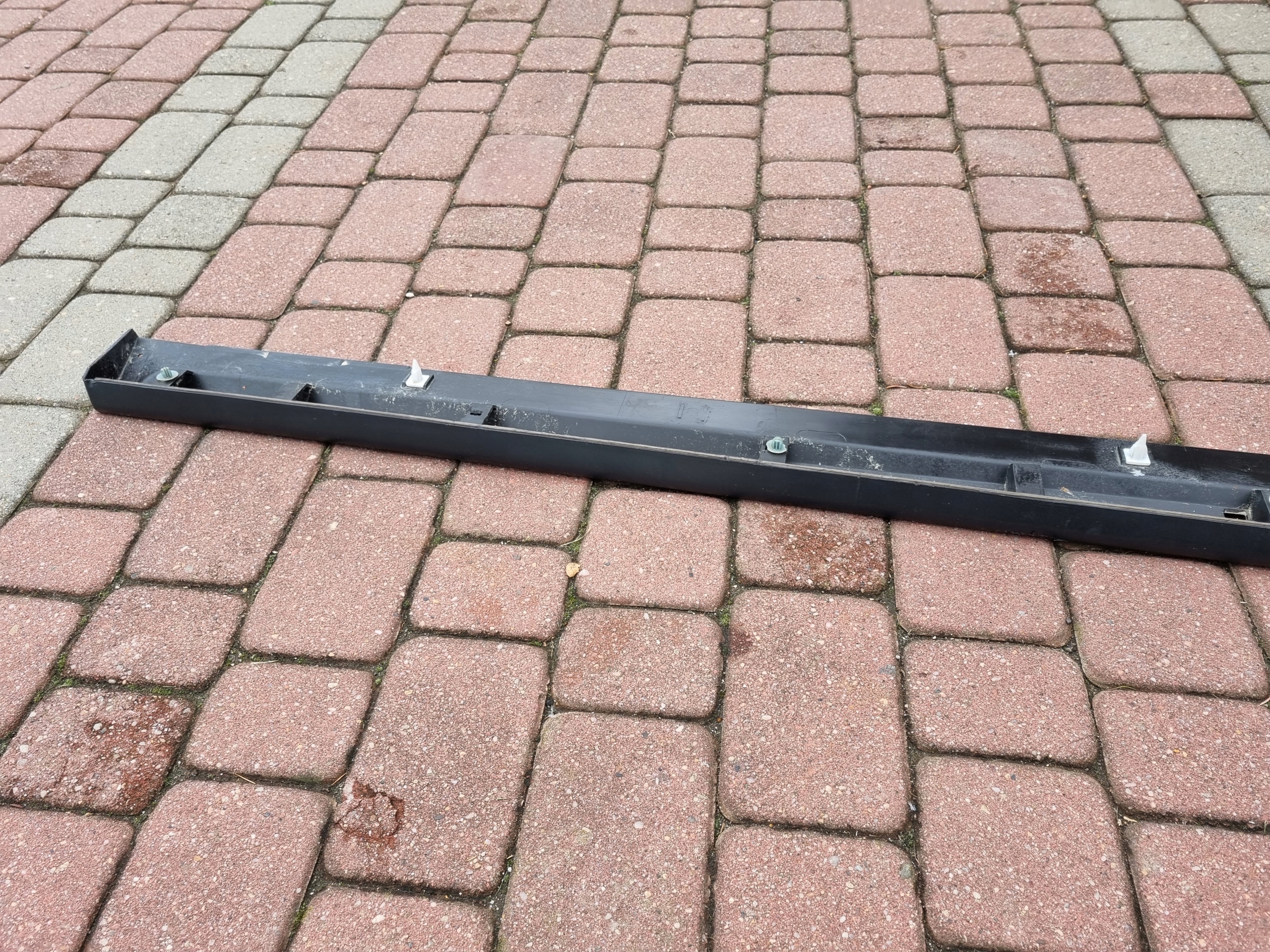 mitsubishi Space Star II молдинг порога правая 6512A480