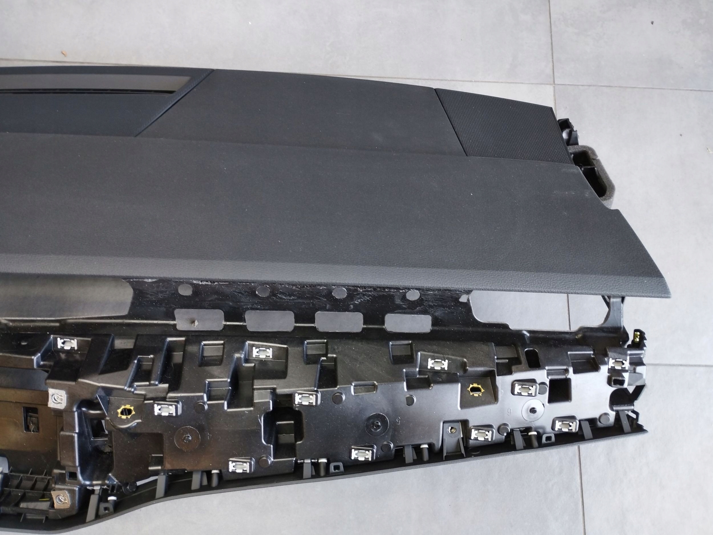 Audi A6 Allroad C8 2022 dashboard console cockpit 4K1857001