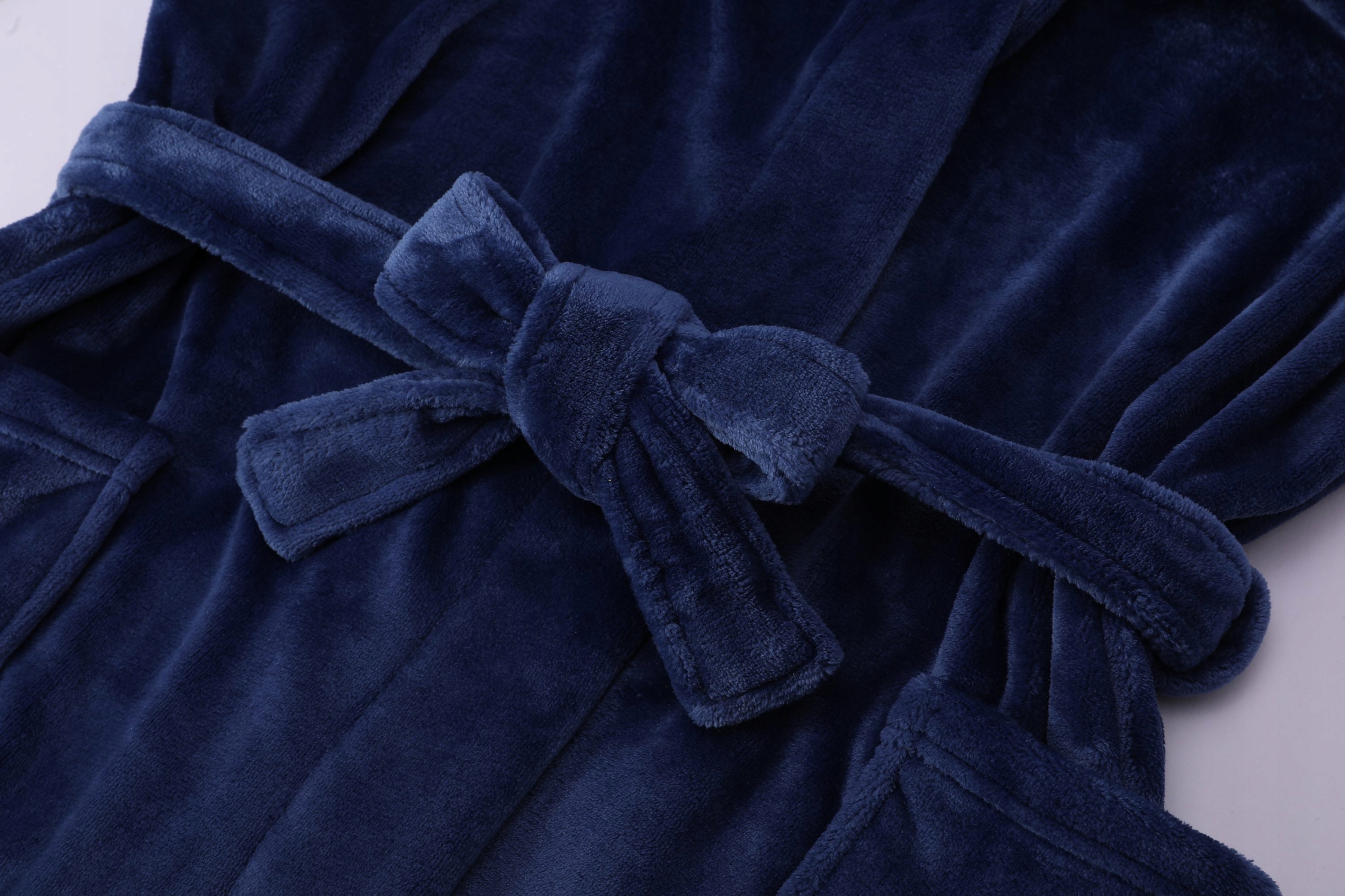 CIEPŁY SZLAFROK PODOMKA Z KAPTUREM MIĘKKI S/M Wzór dominujący bez wzoru