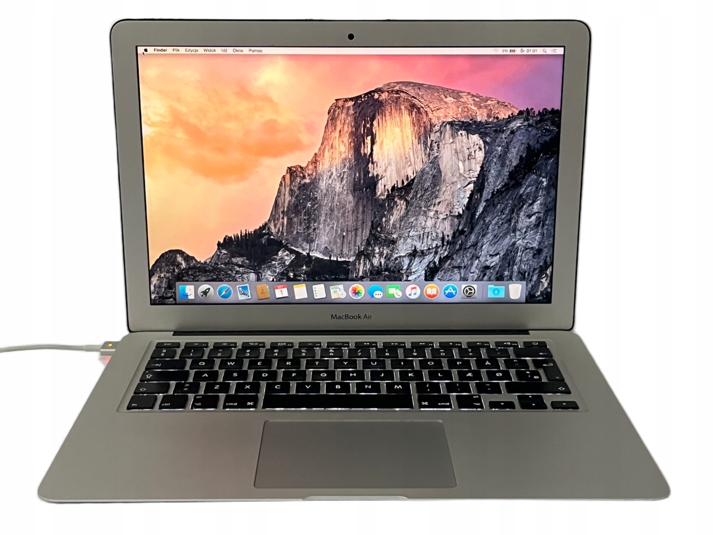 MacBook本体 MacBook Air 6.1 (11-inch, Early 2014) Laptop Apple MacBook Air A1465 Early 2014 11,6