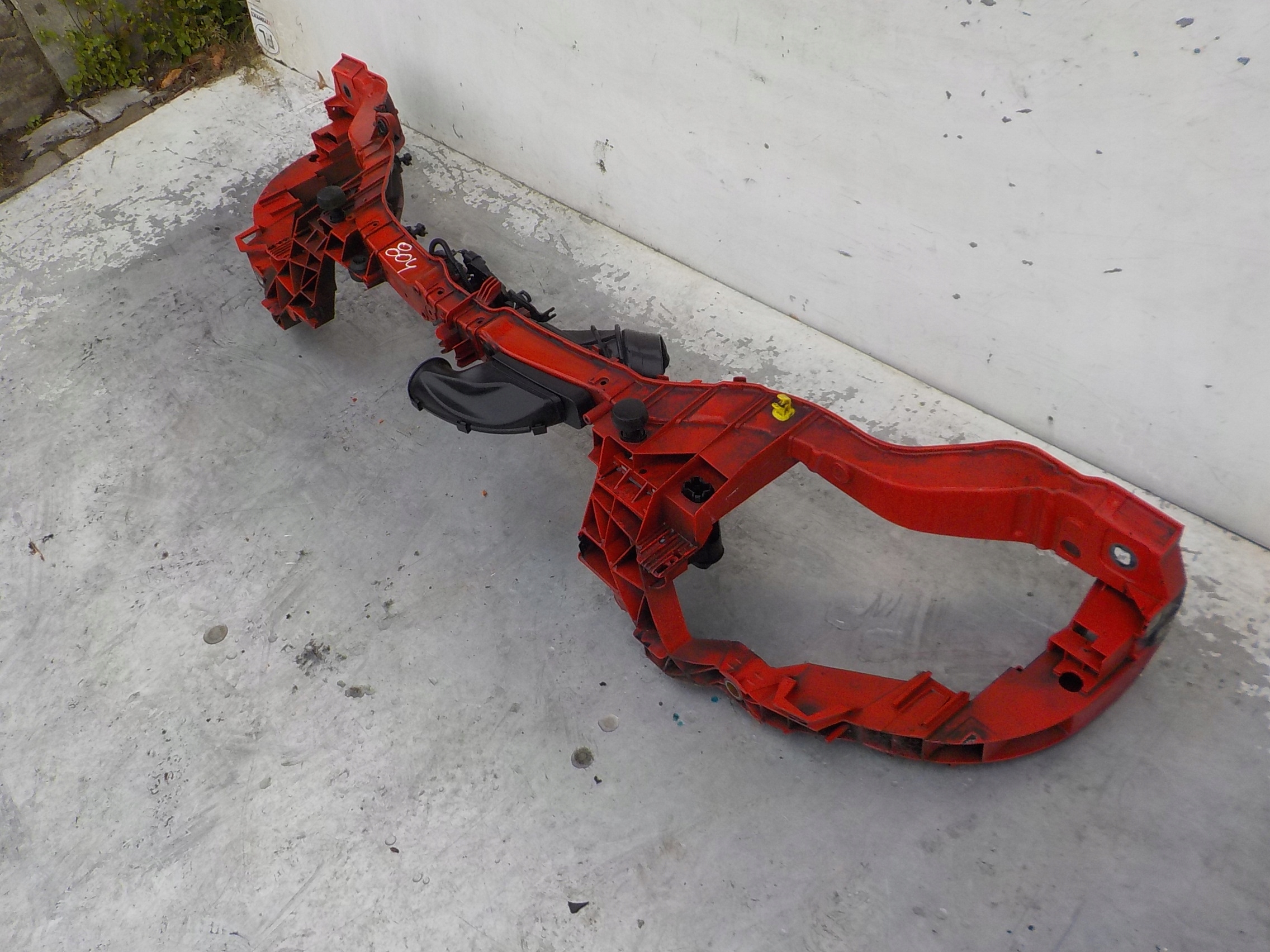 804 FORD FOCUS III MK3 support panel for radiators sider OKULAR