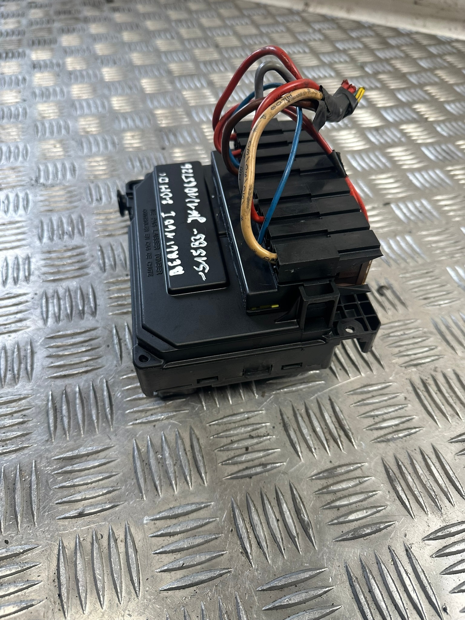 Module fusibles CITROEN C4 1.6B S1189830040