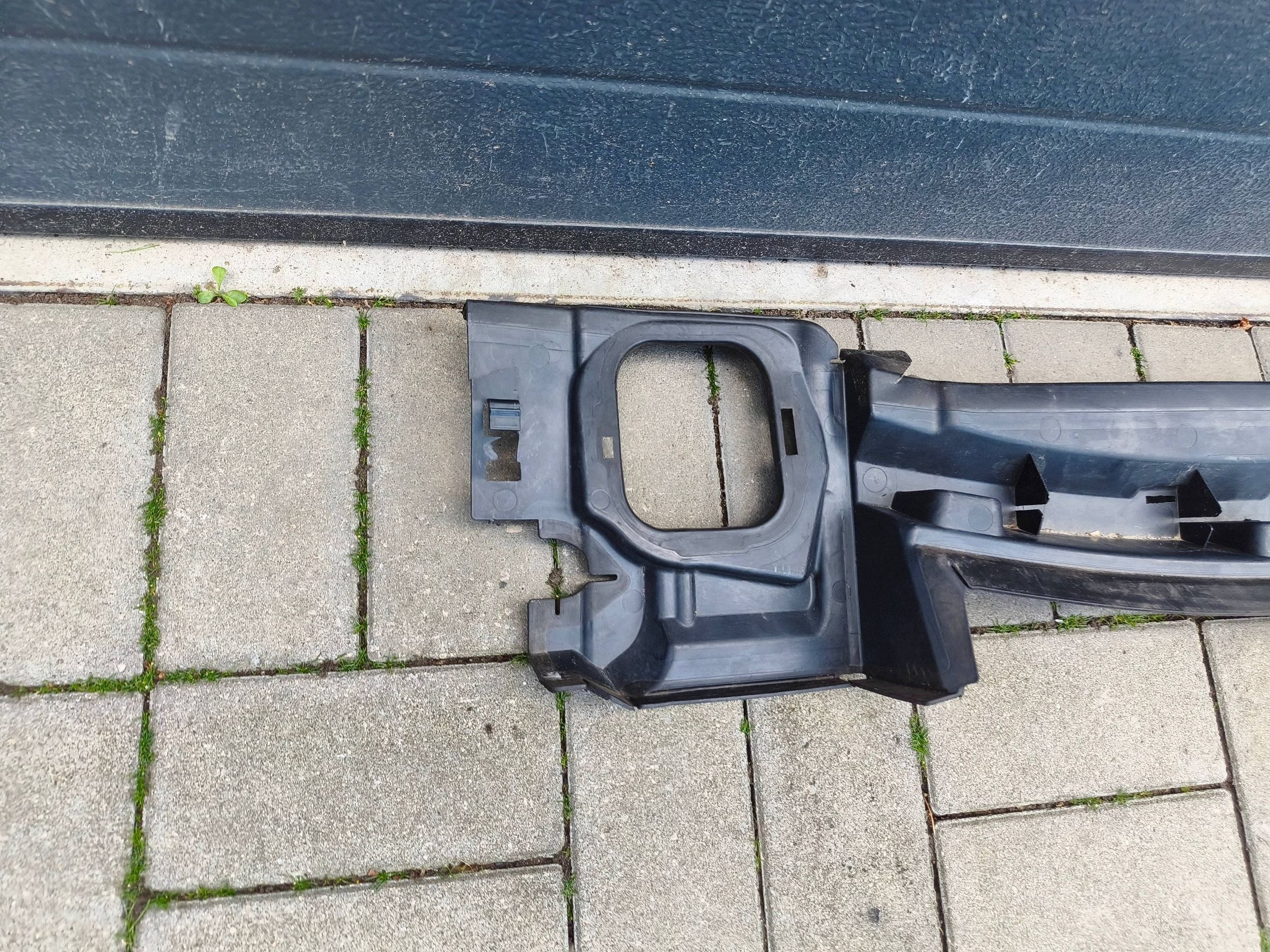 Bmw 7 G11 15- gora supports drain air