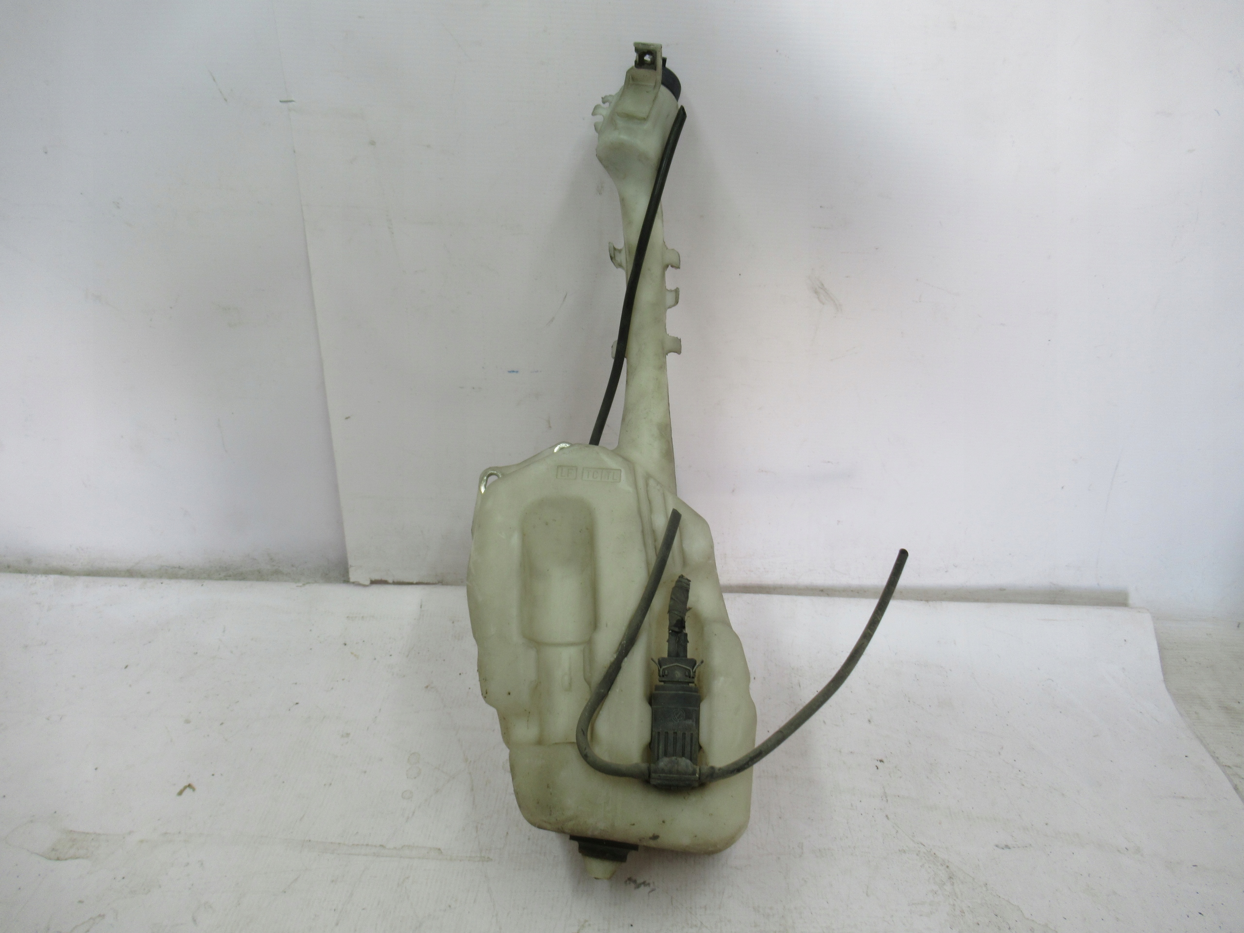 washer fluid tank ALFA ROMEO 159