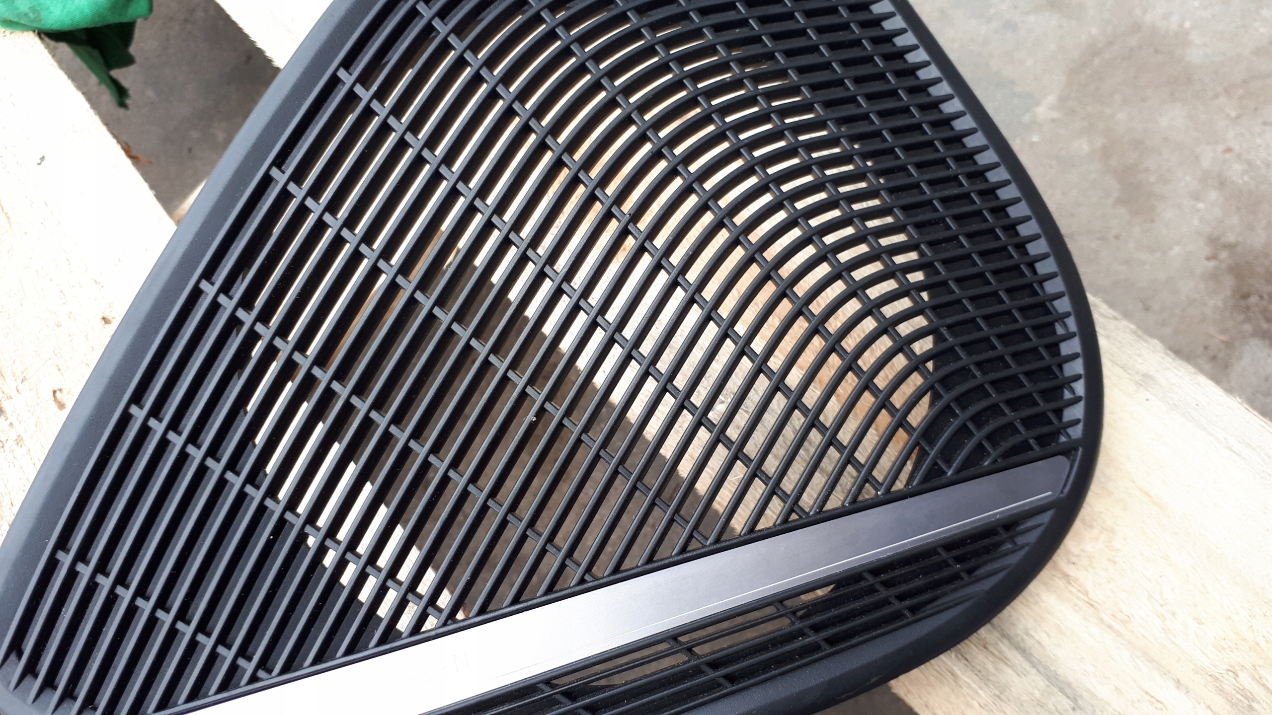 A4 B9 8W bang OLUFSEN covering door left rear part