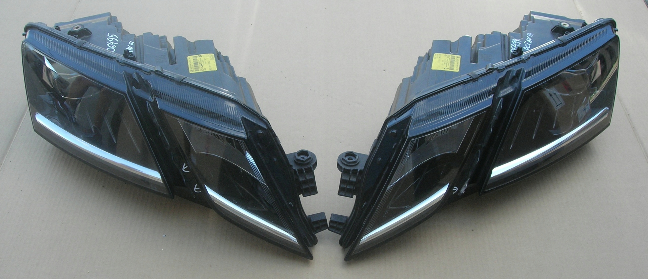 REFLEKTOR L OCTAVIA III FL FULL LED 5E1941015D