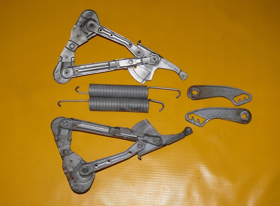 hinges SILOWNIKI springs bonnets left right front MERCEDES S-KLASA W140
