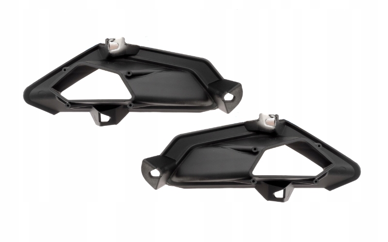 KOMPLET OBUDÓW LAMP PRZEDNICH DO B-MAX Producent Moretti