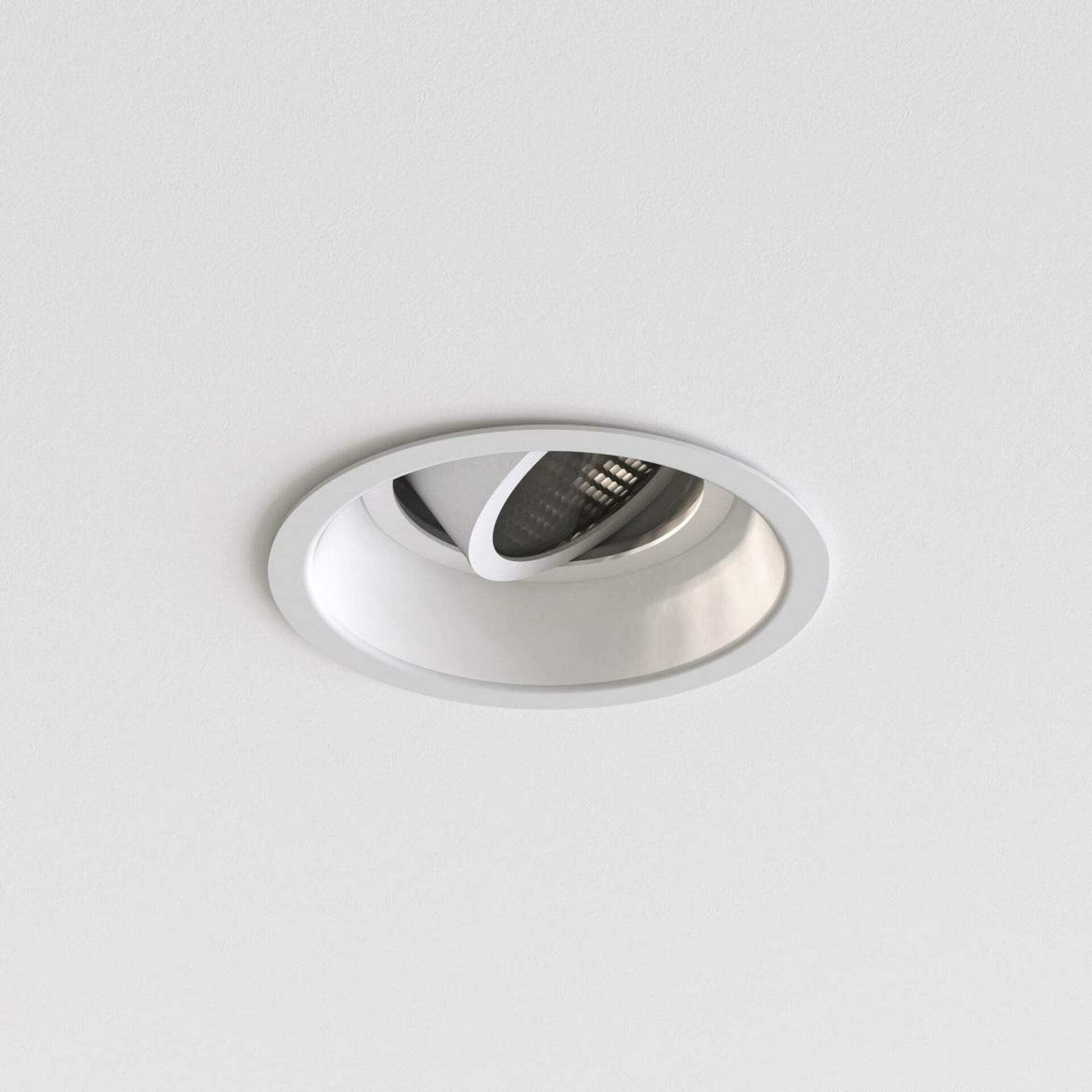 Astro Minima Slimline Round protipožiarny downlight 6W GU10 biela, nastaviteľ