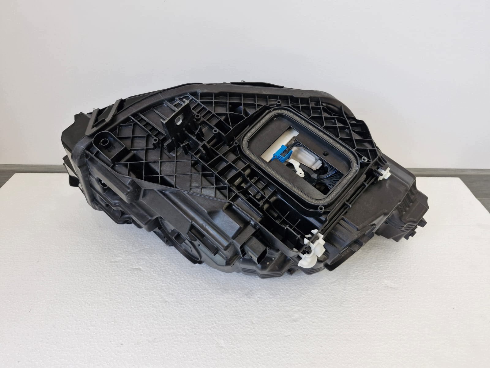 light left Mercedes GLA W247 LIFT FULL LED Multibeam LED
