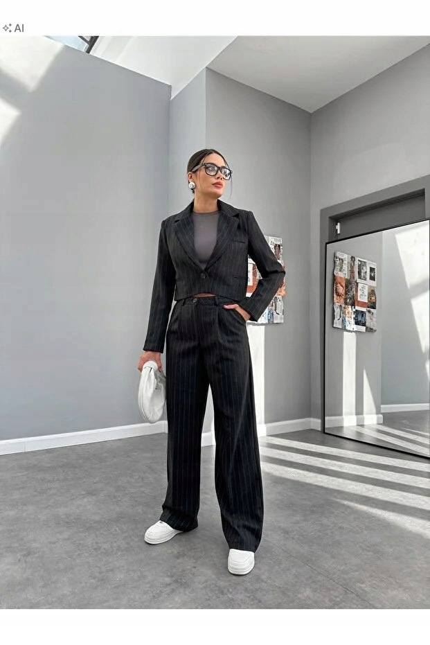 Elegantní Černý Žebrovaný Komplet Sako A Kalhoty L 5IA