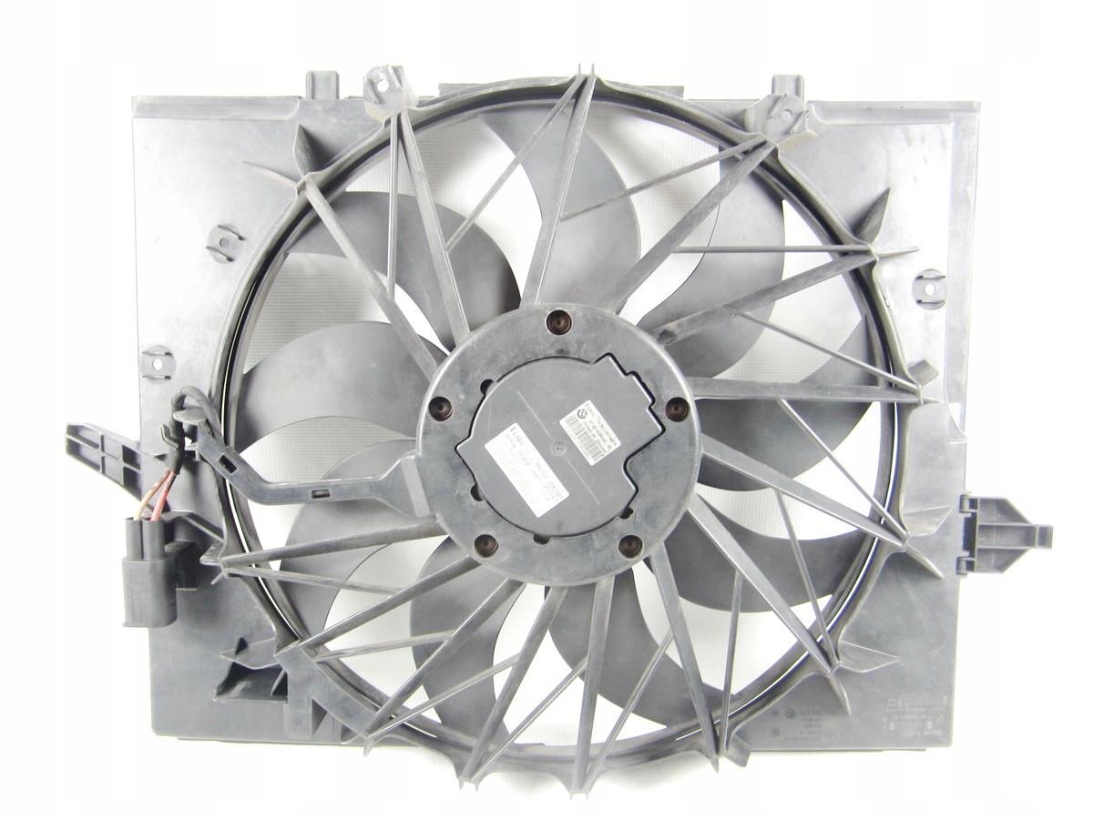 ventilátor chladiče obal vrtule BMW E65 LIFT LCI 4.8 V8 750i