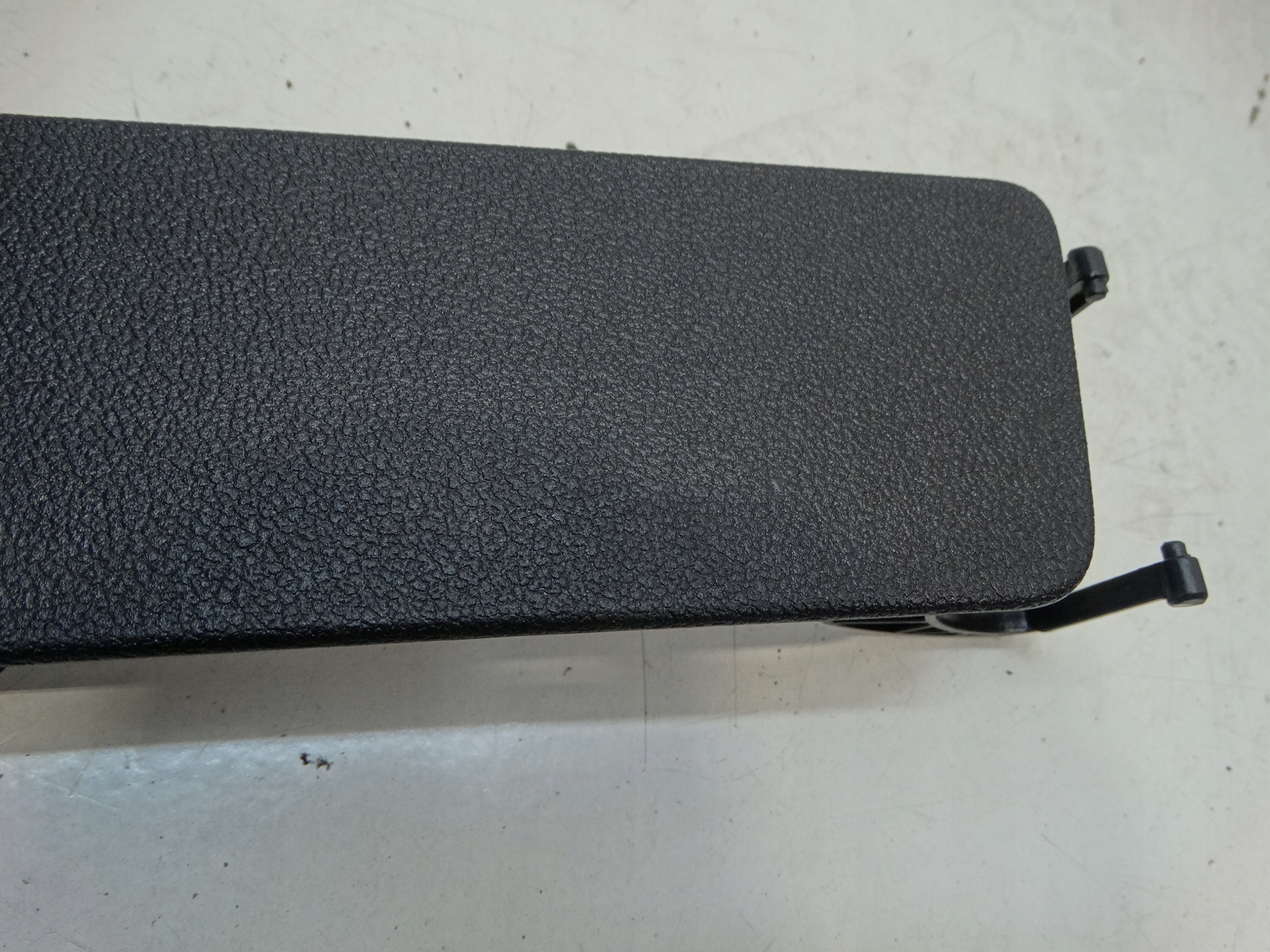 door spoiler TROJKATA bonnet boot AUDI A4 B8 8K9867979