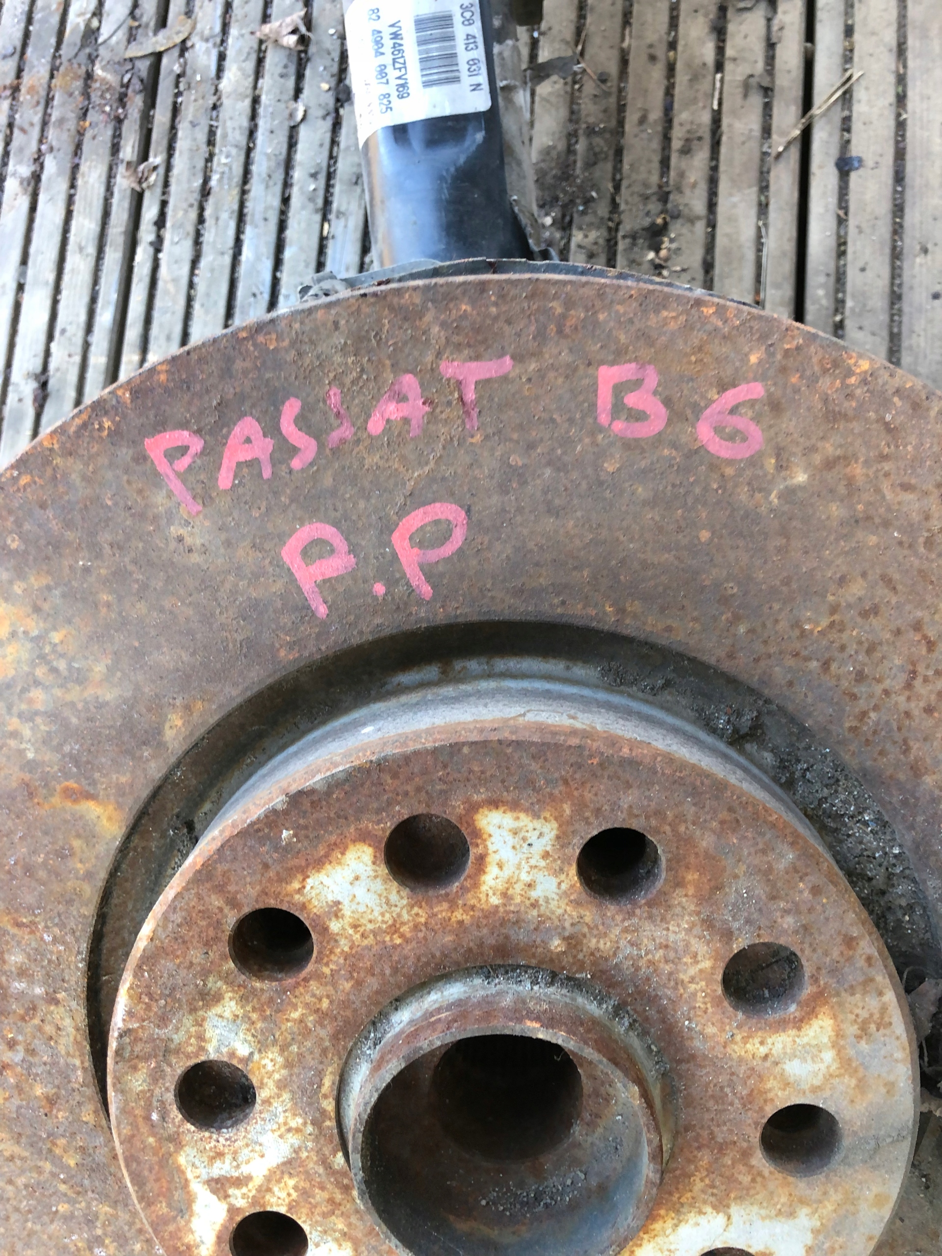 VW PASSAT B6 McPherson right front swing 3C0413031N