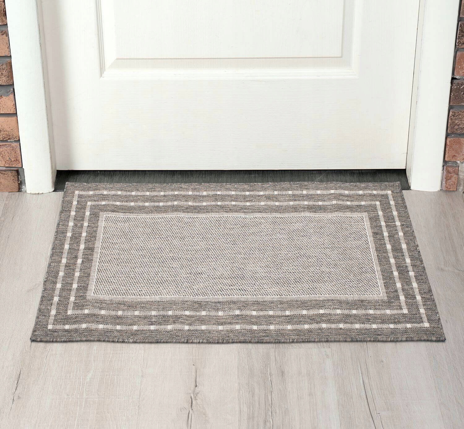 WYCIERACZKA POD DRZWI ANTYPOŚLIZGOWA 40x60 Marka Eureka