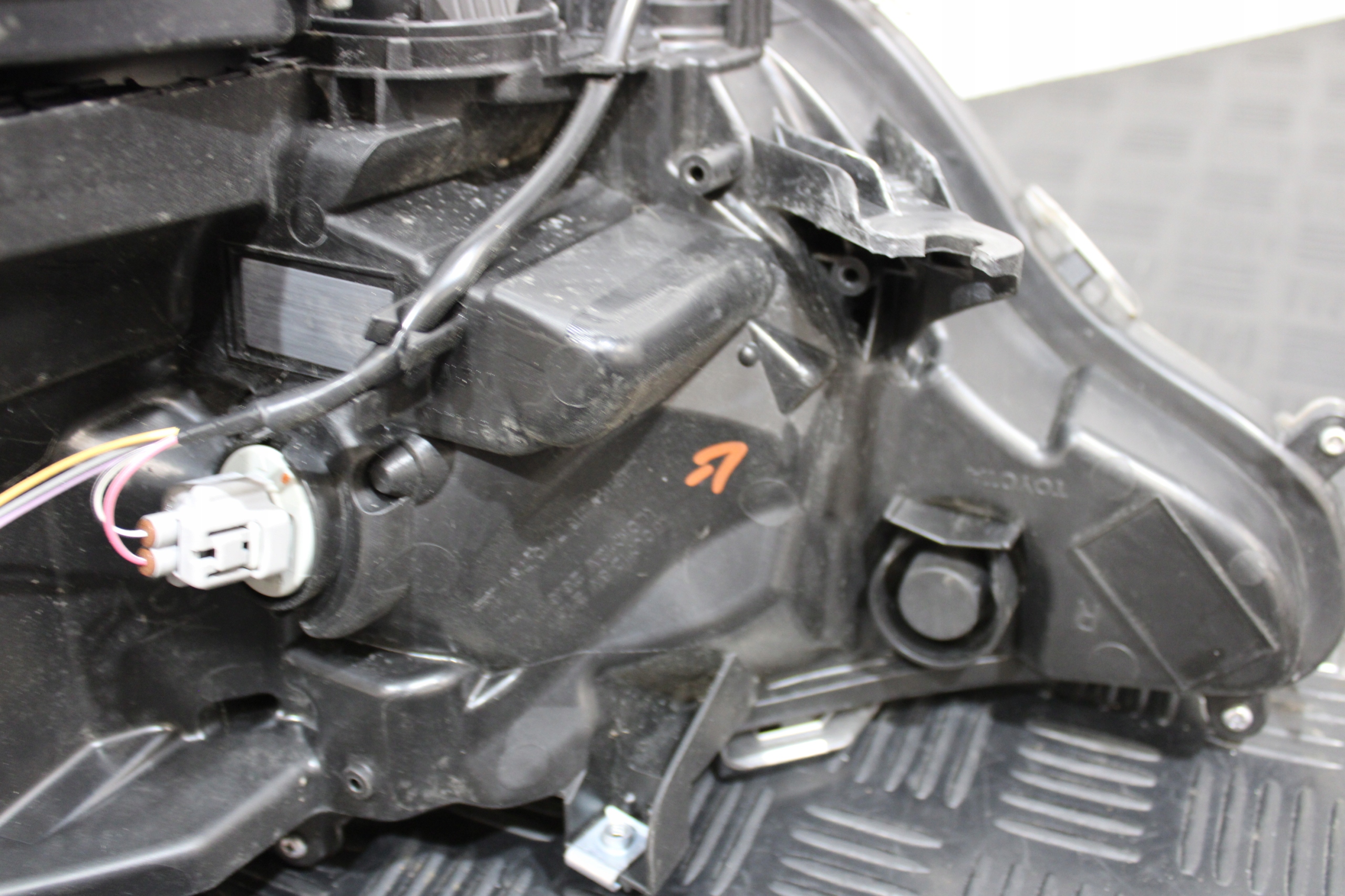 light right front front TOYOTA RAV4 V 5