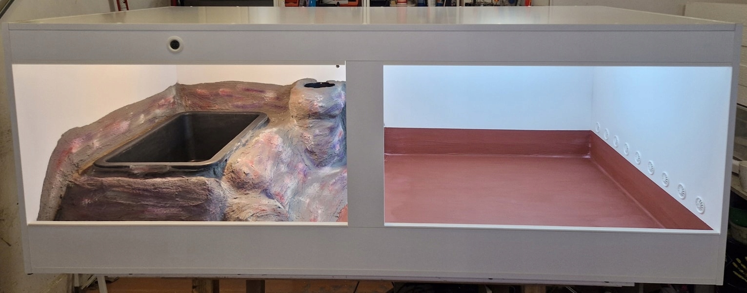 Terárium S Aranžováním 180x60x60 Této Vany S Vybavením Na Zakázku