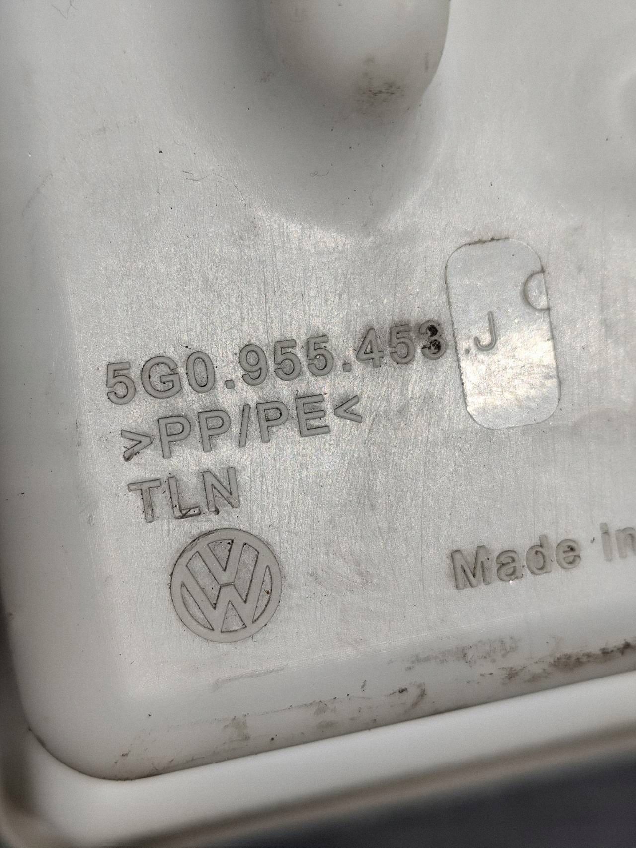 VOLKSWAGEN PASSAT B8 behälter spritzdüse 5G0955453J