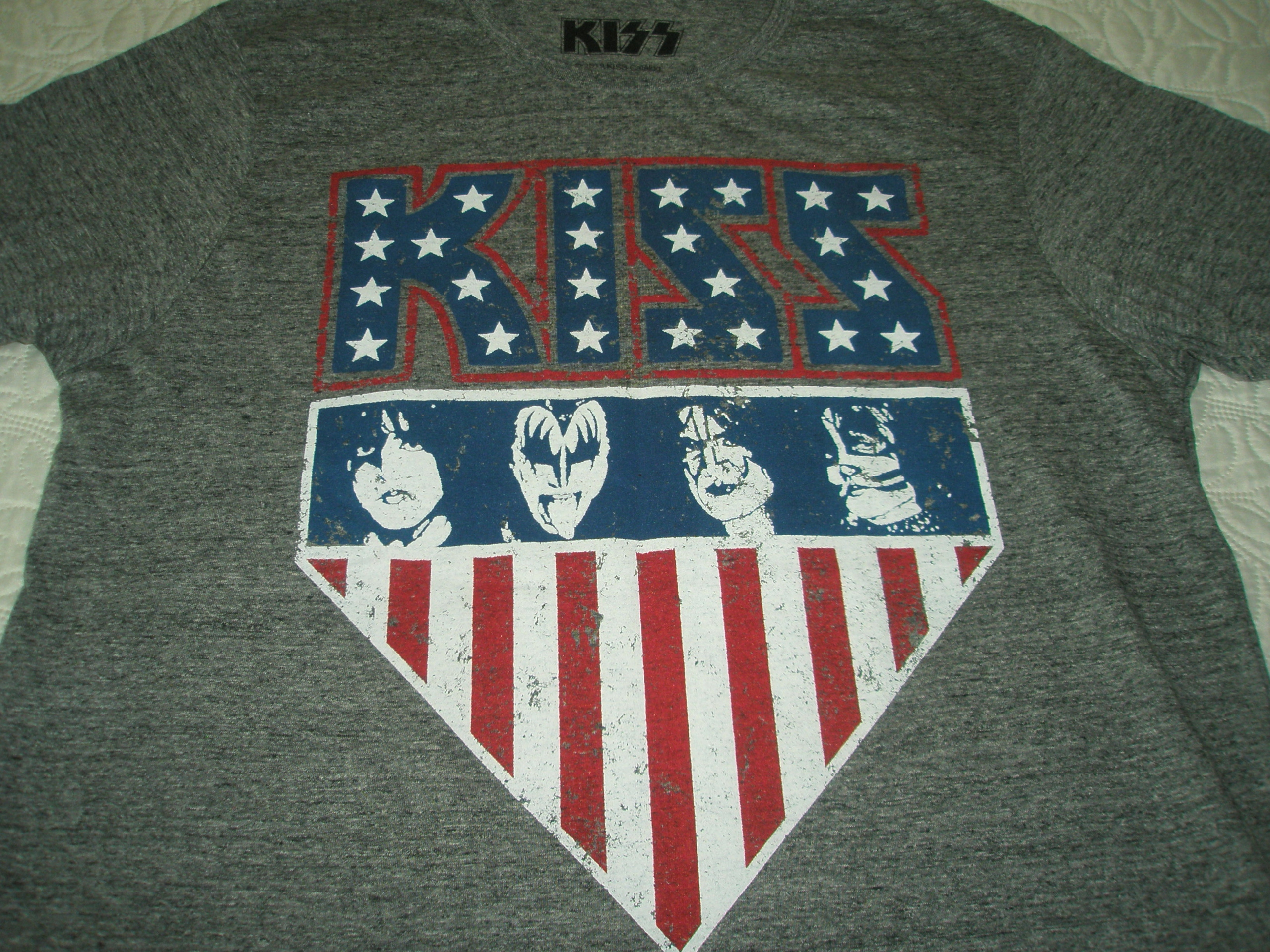 T - shirt - KISS - Rozmiar M Rodzaj gadżetu muzyczny
