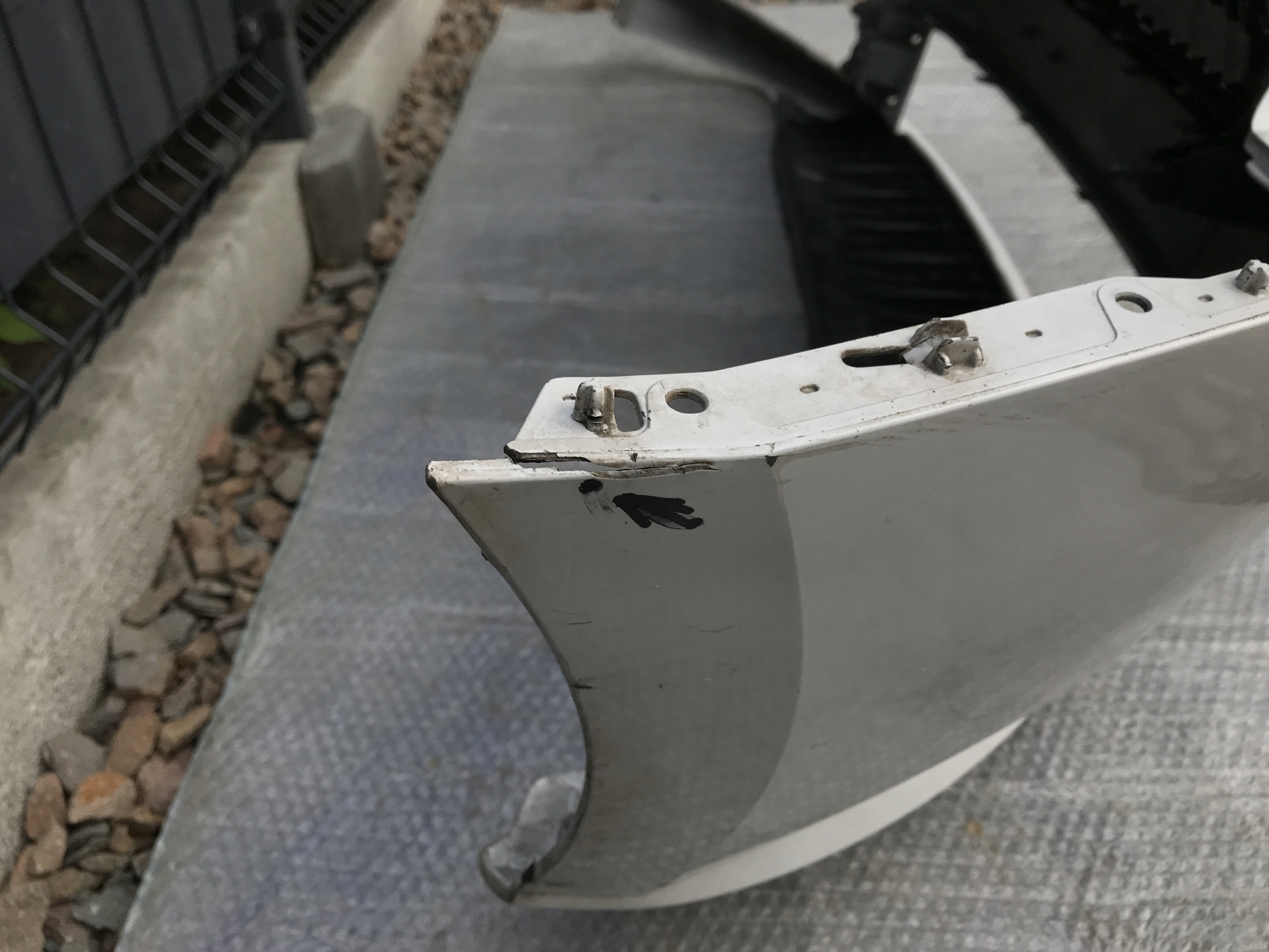 SKODA FABIA 3 III 6V ZDERZAK PRZÓD 2014-2018 Jakość części (zgodnie z GVO) O - oryginał z logo producenta pojazdu (OE)